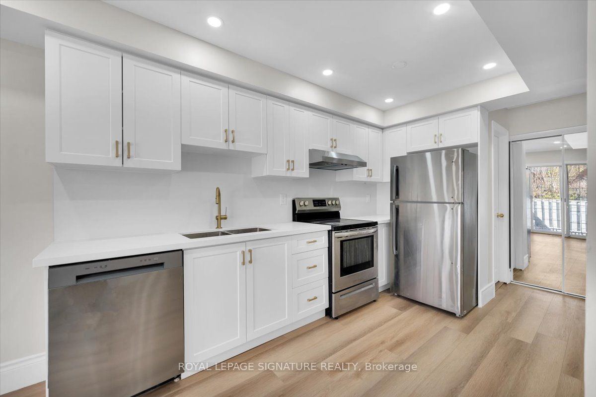 6950 Tenth Line W 29 Property Photo 10
