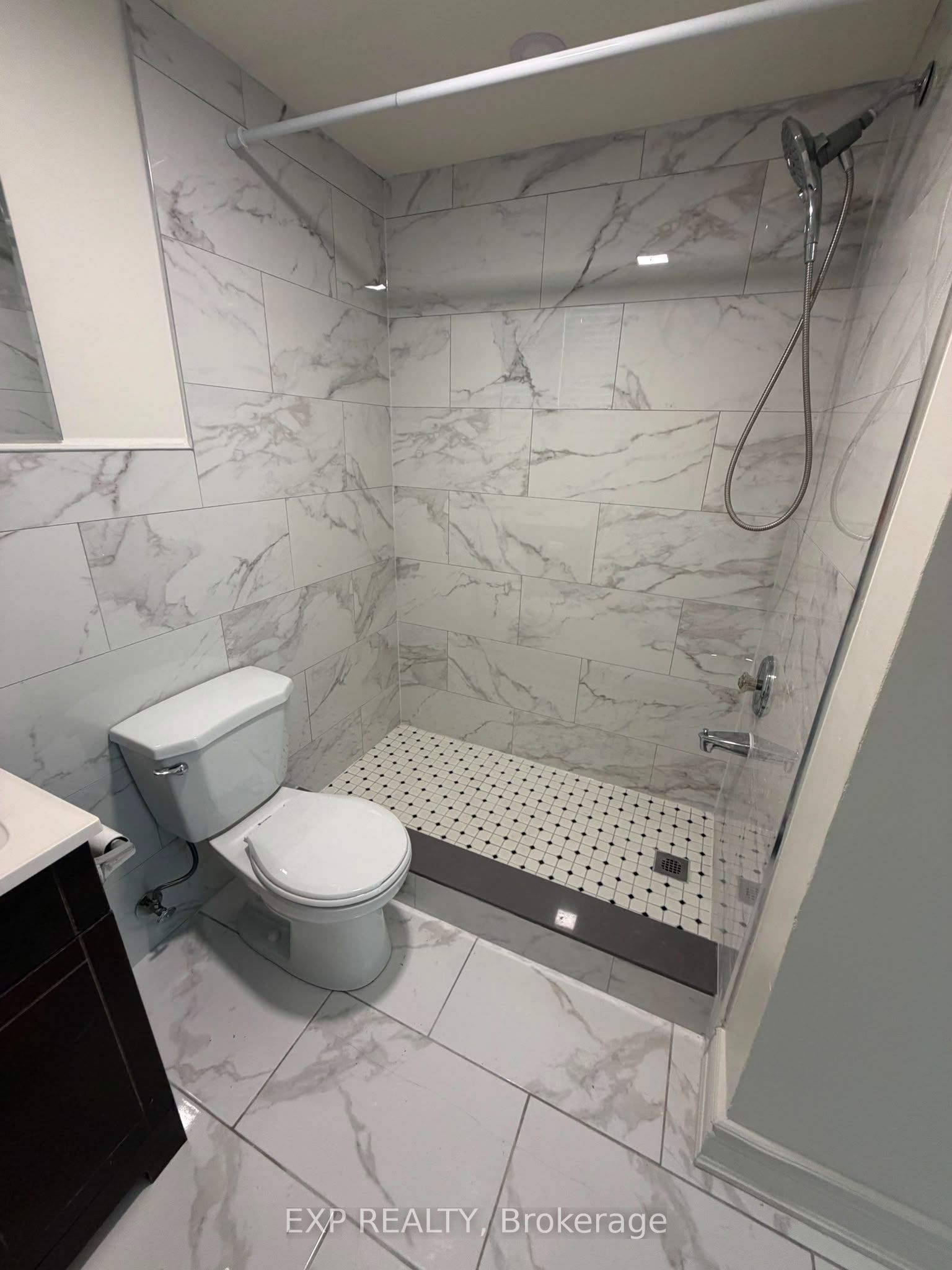 677 Durie Street 4 Property Photo 13