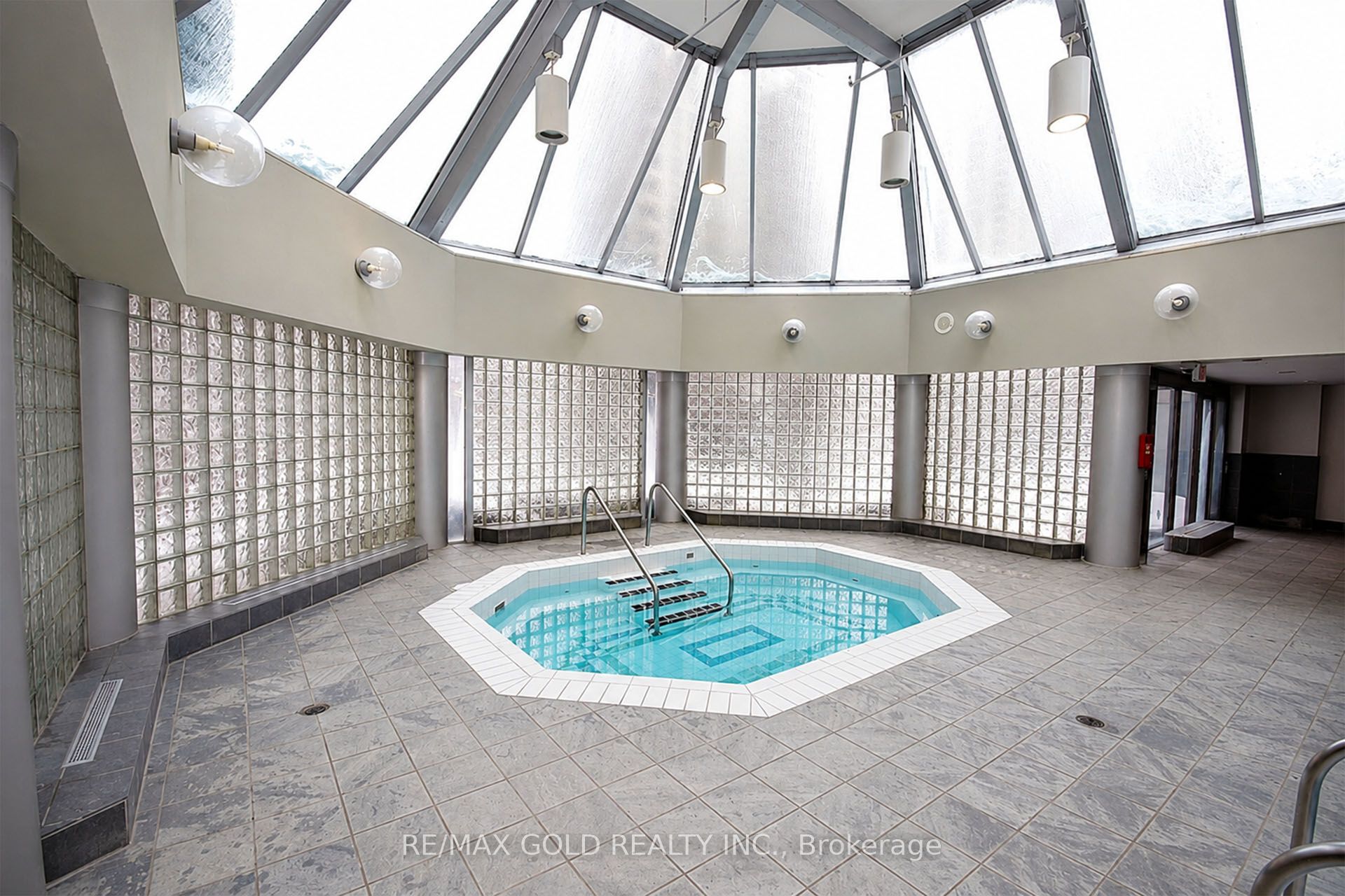 325 Webb Drive Ph 201 Property Photo 41