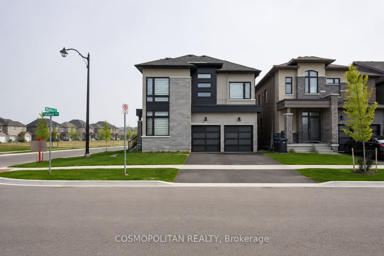 1 Icon Street Property Photo 1