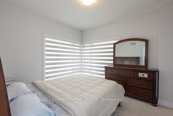 1 Icon Street Property Photo 19