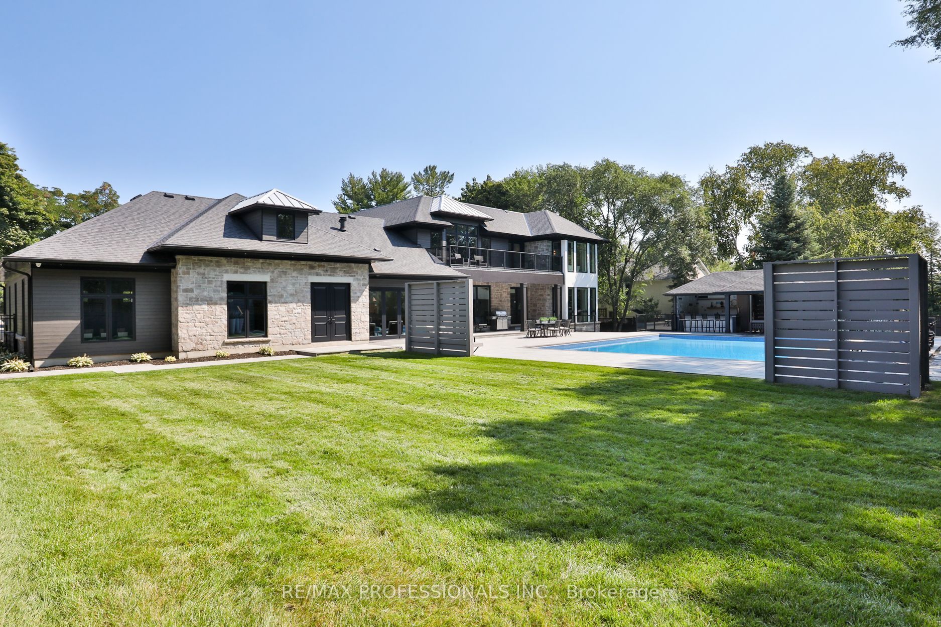 262 Maple Grove Drive Property Photo 48
