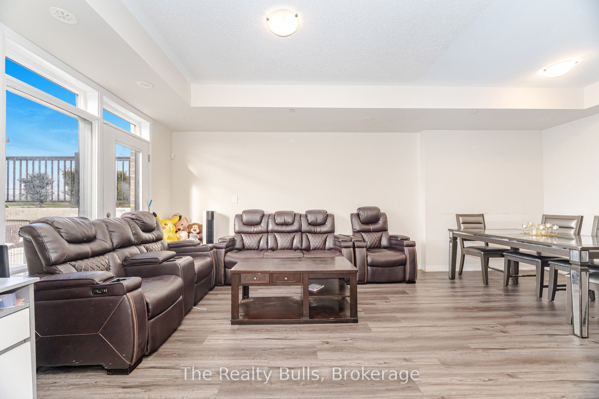 1589 Rose Way 119 Property Photo 17