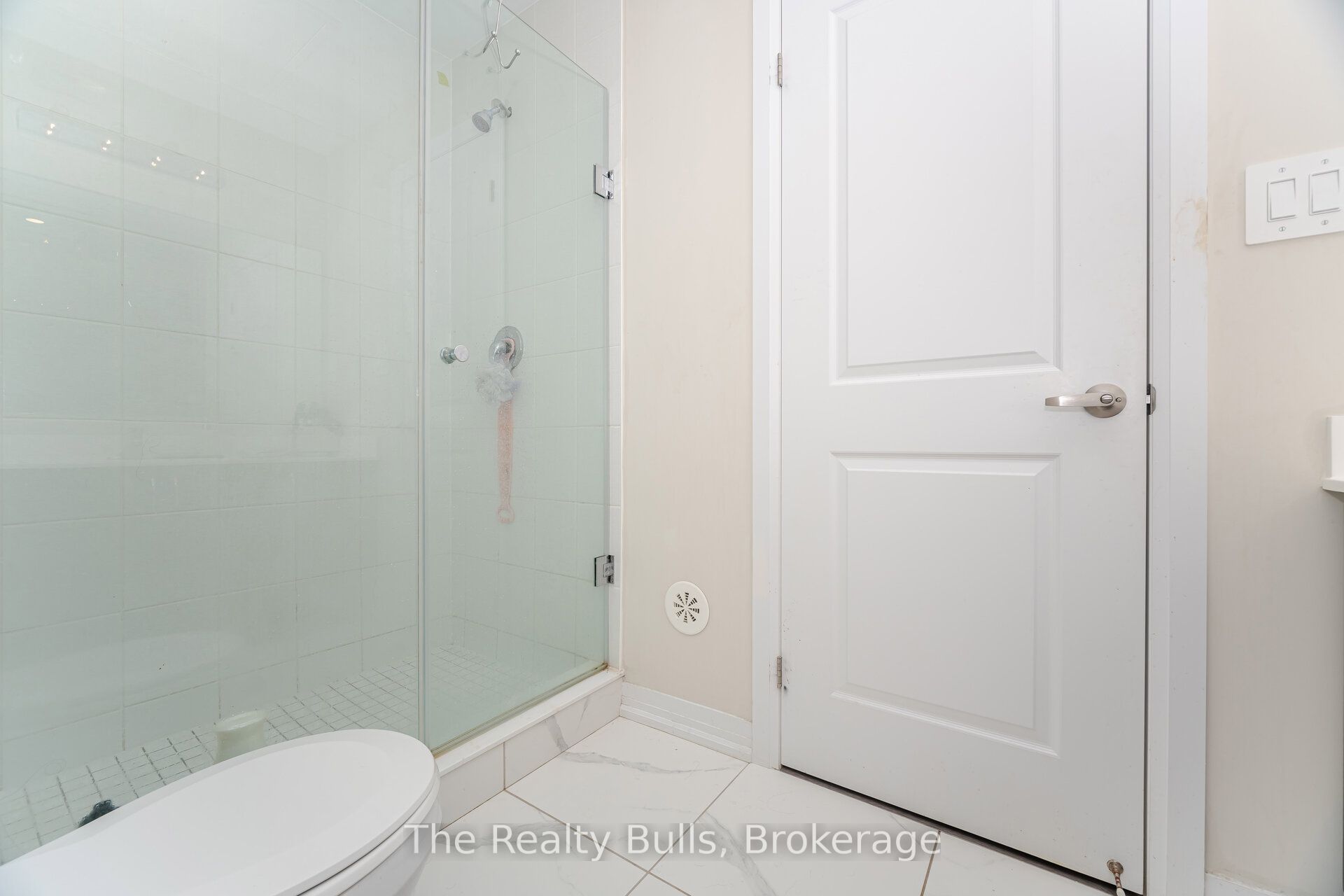 1589 Rose Way 119 Property Photo 29