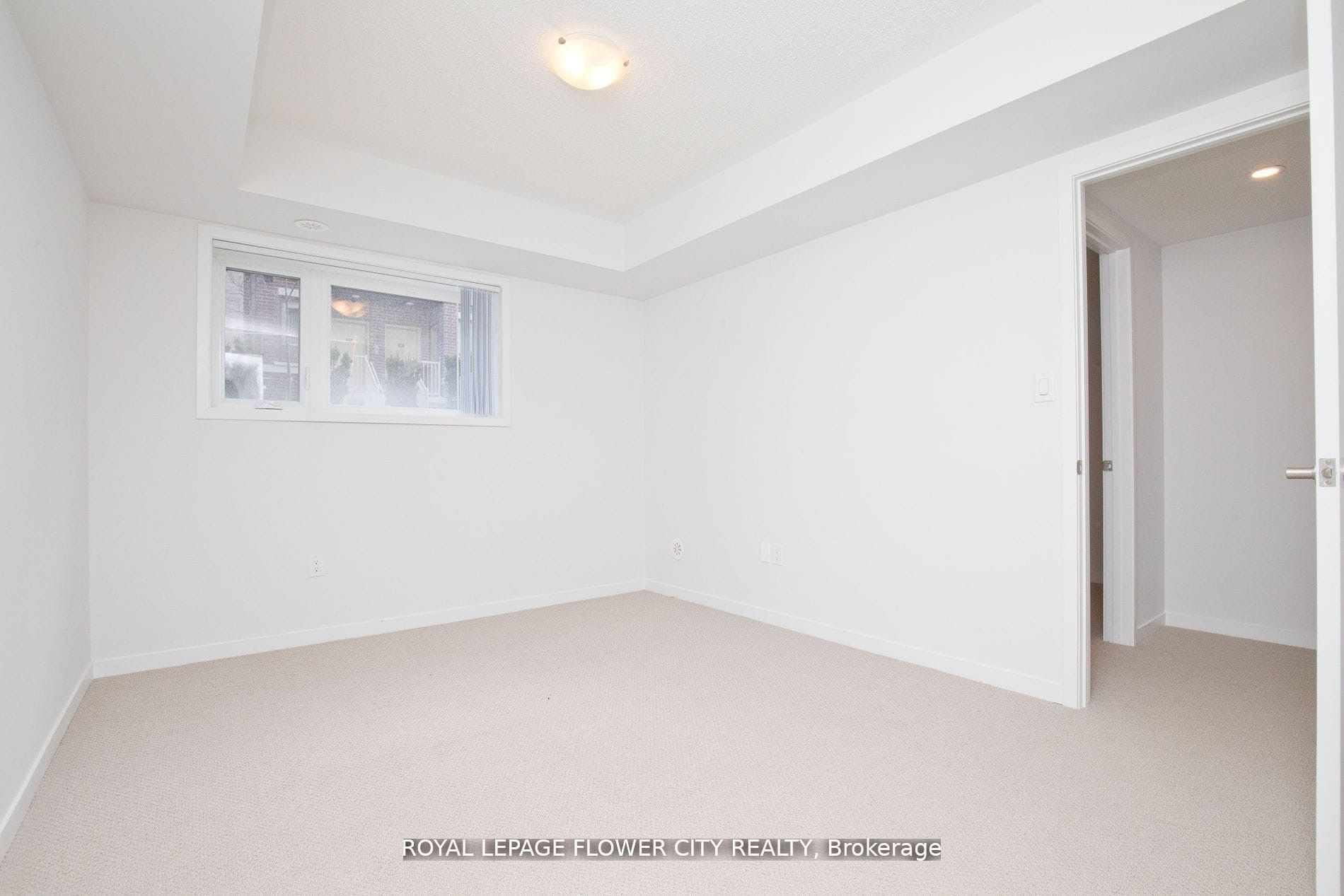 225 Birmingham Street E 160 Property Photo 14