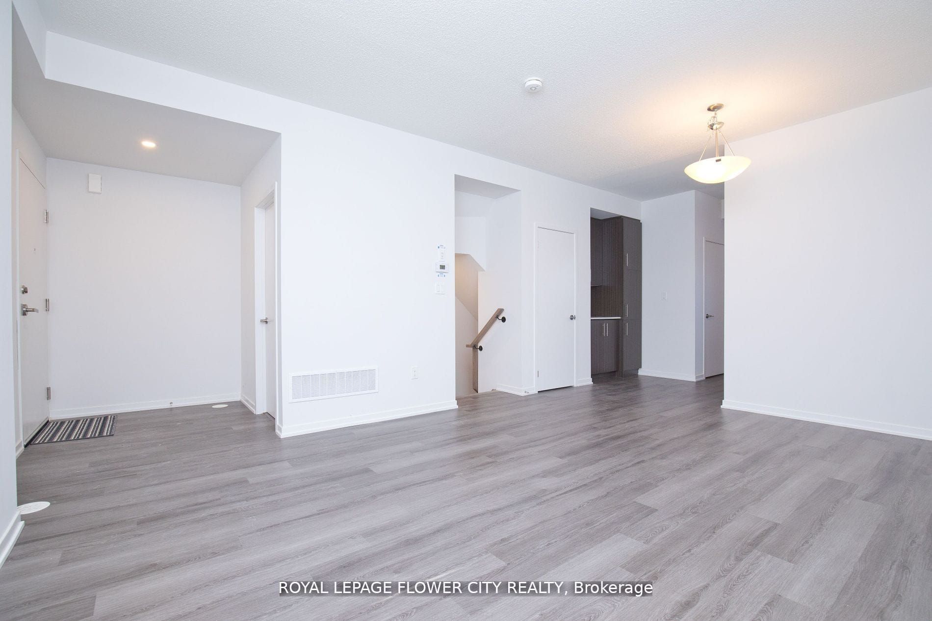 225 Birmingham Street E 160 Property Photo 21