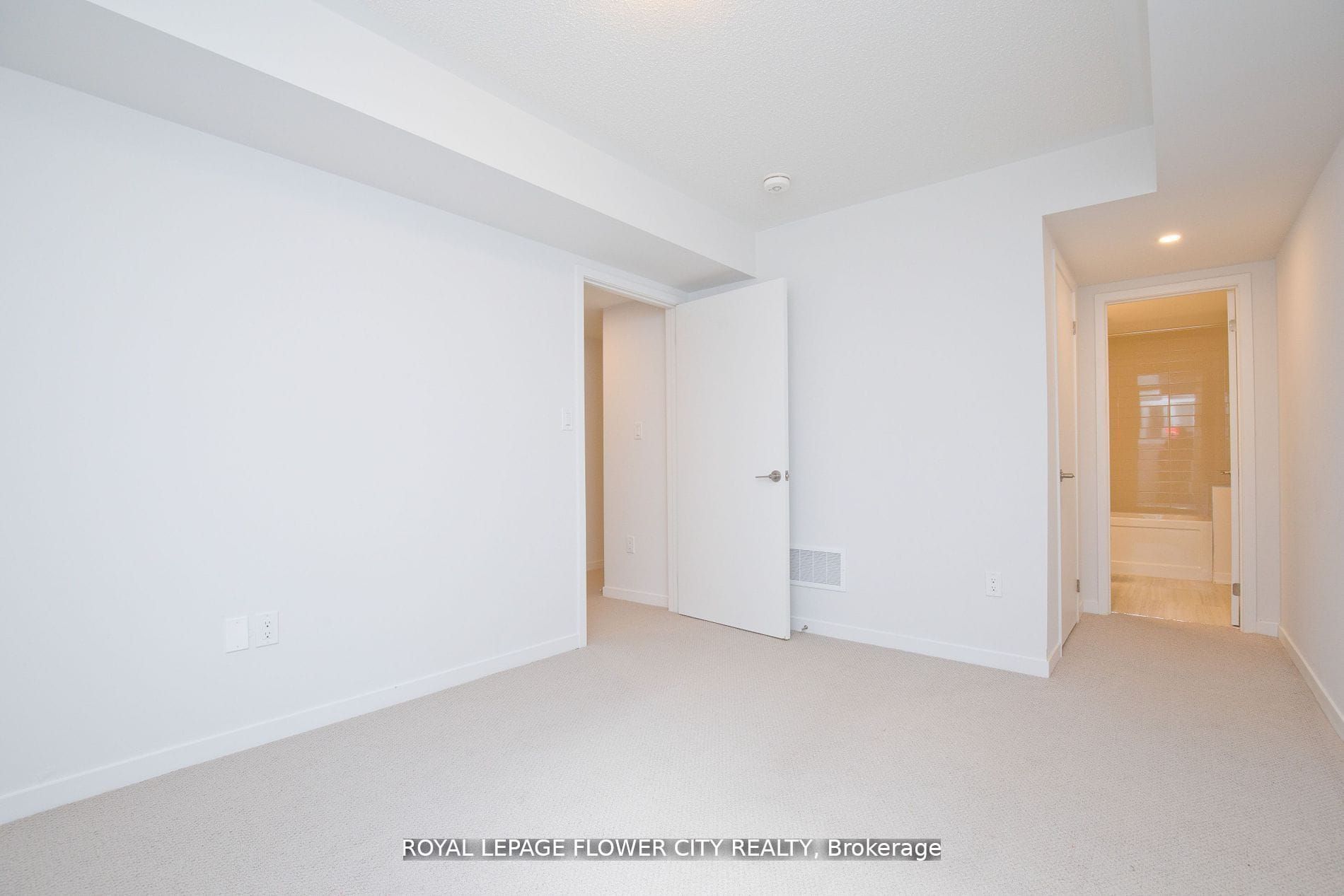 225 Birmingham Street E 160 Property Photo 28