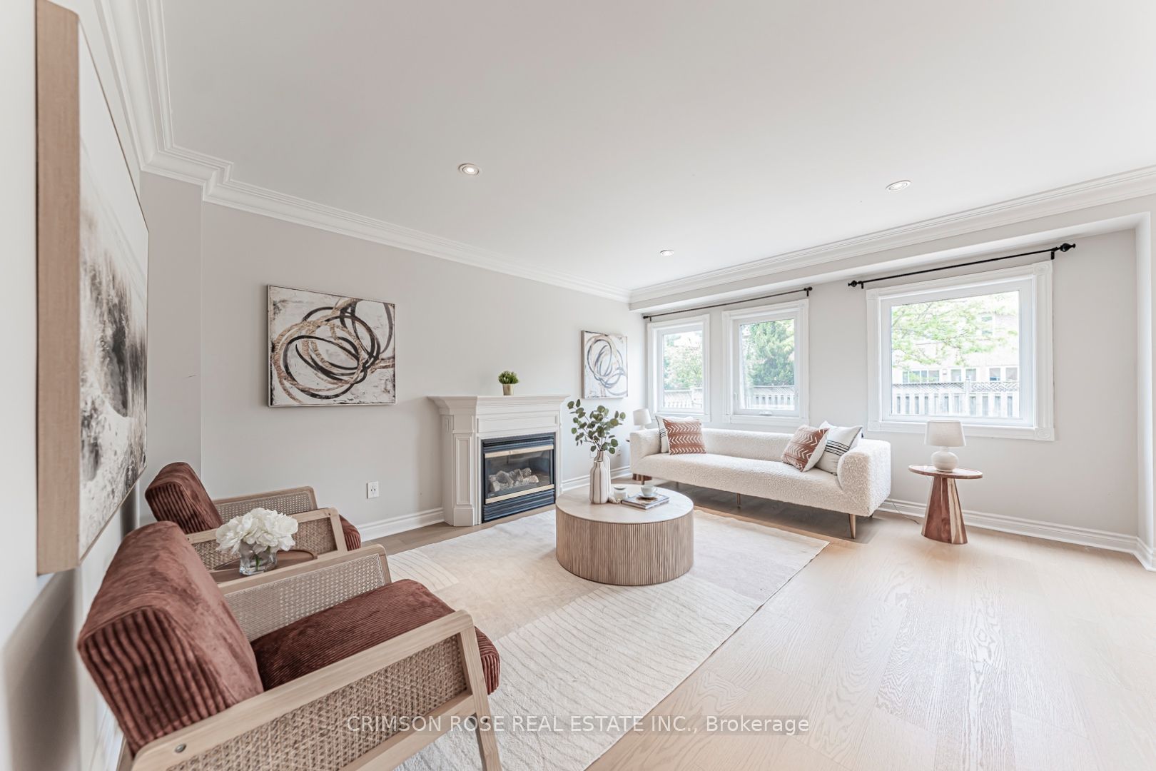 489 Ravineview Way Property Photo 15