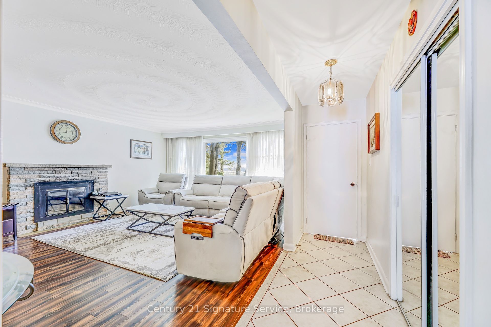 8026 Mayfield Road Property Photo 4