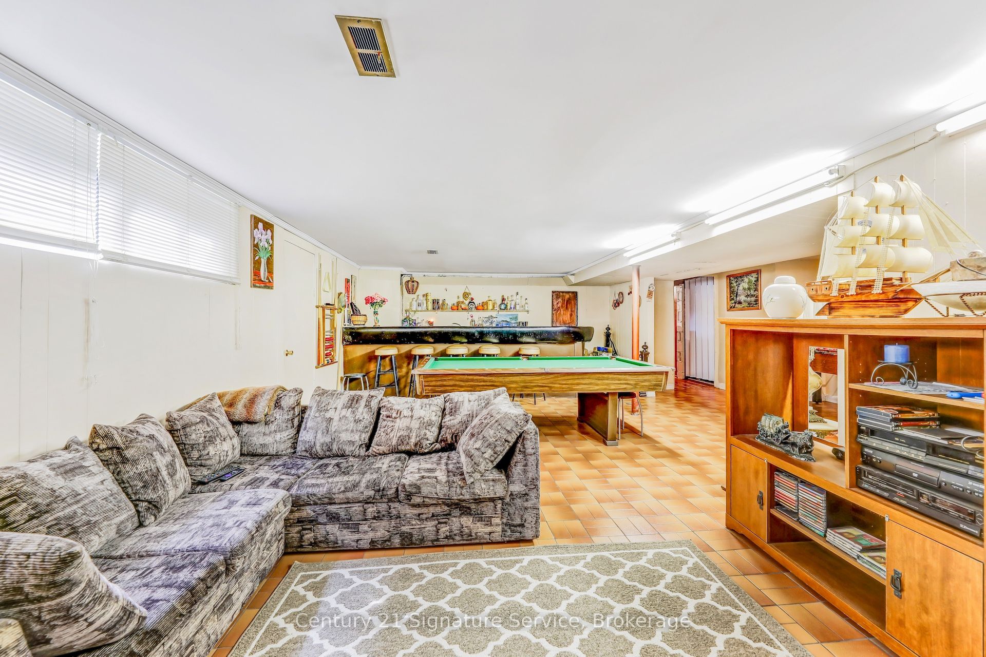 8026 Mayfield Road Property Photo 35
