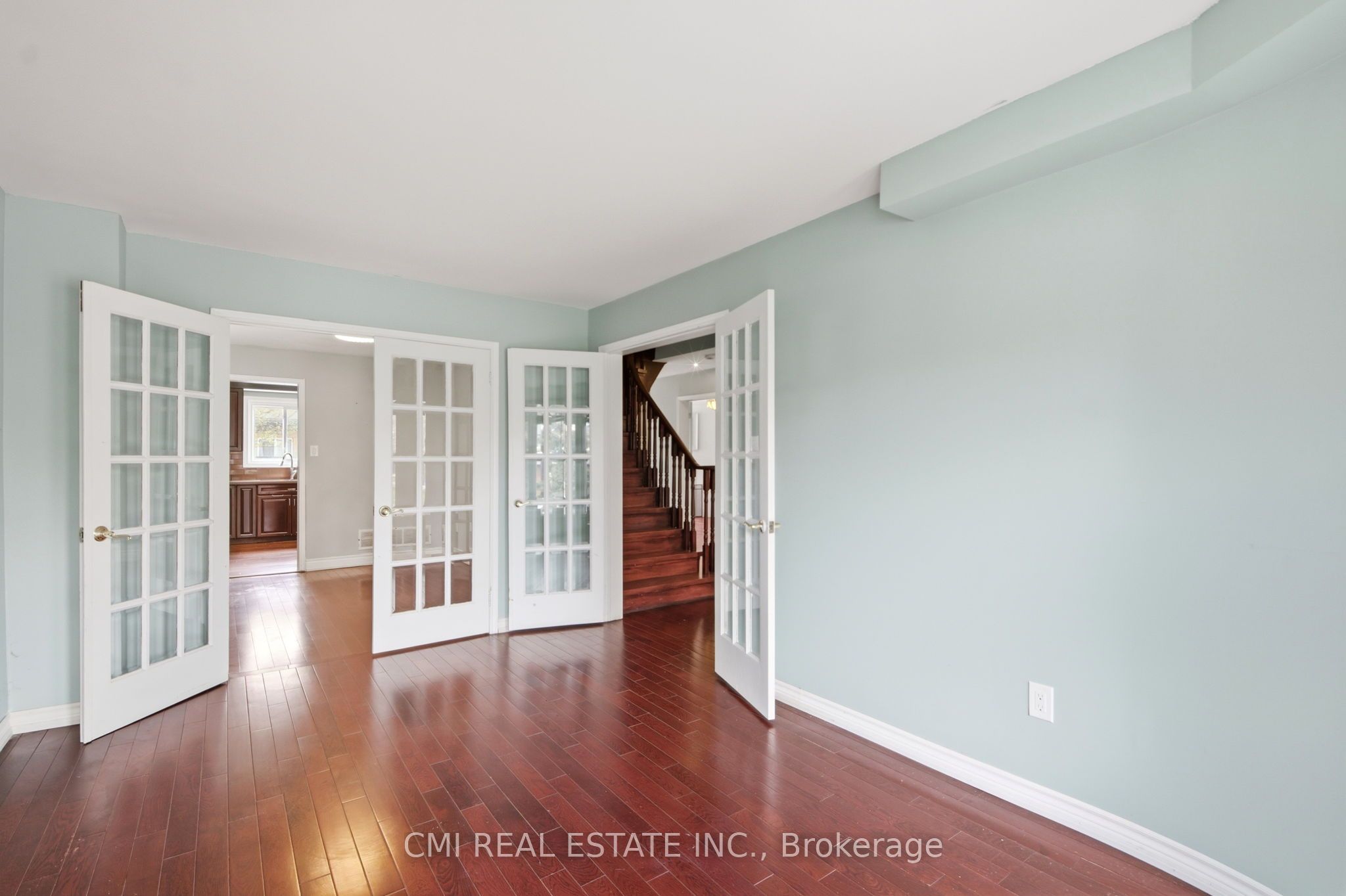 31 Castlehill Road Property Photo 6