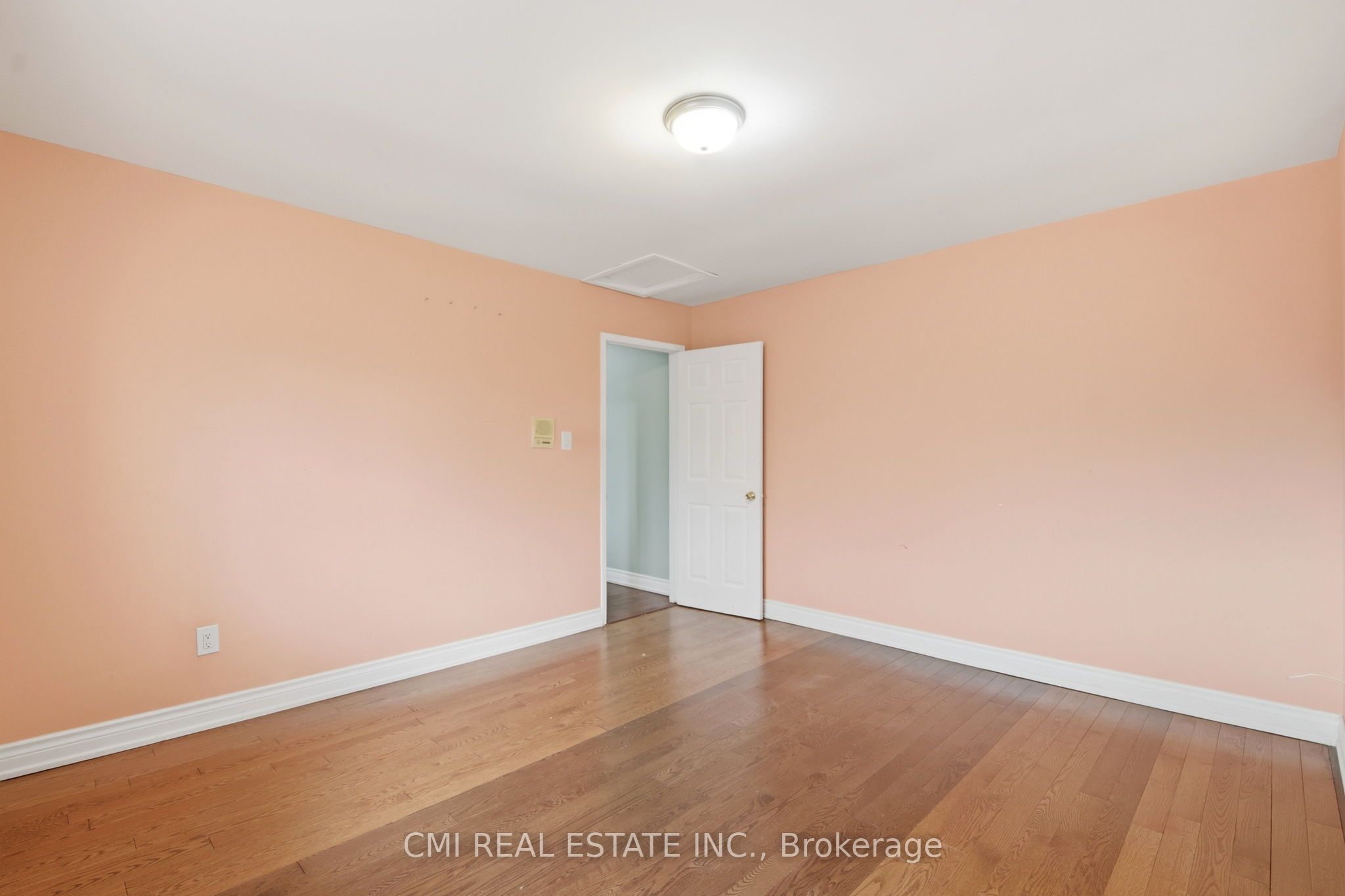 31 Castlehill Road Property Photo 21