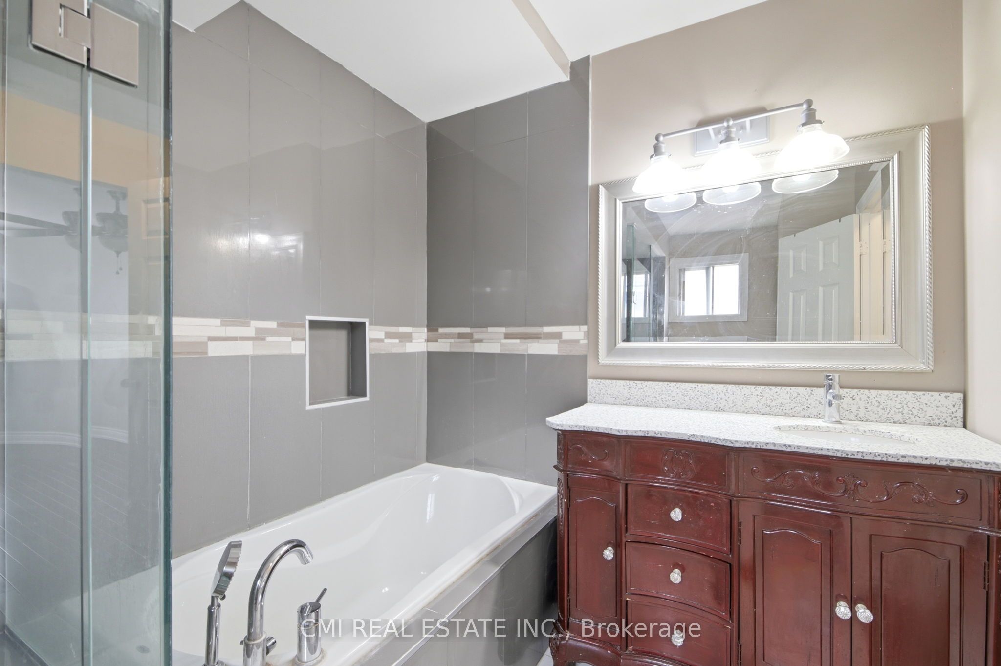 31 Castlehill Road Property Photo 30