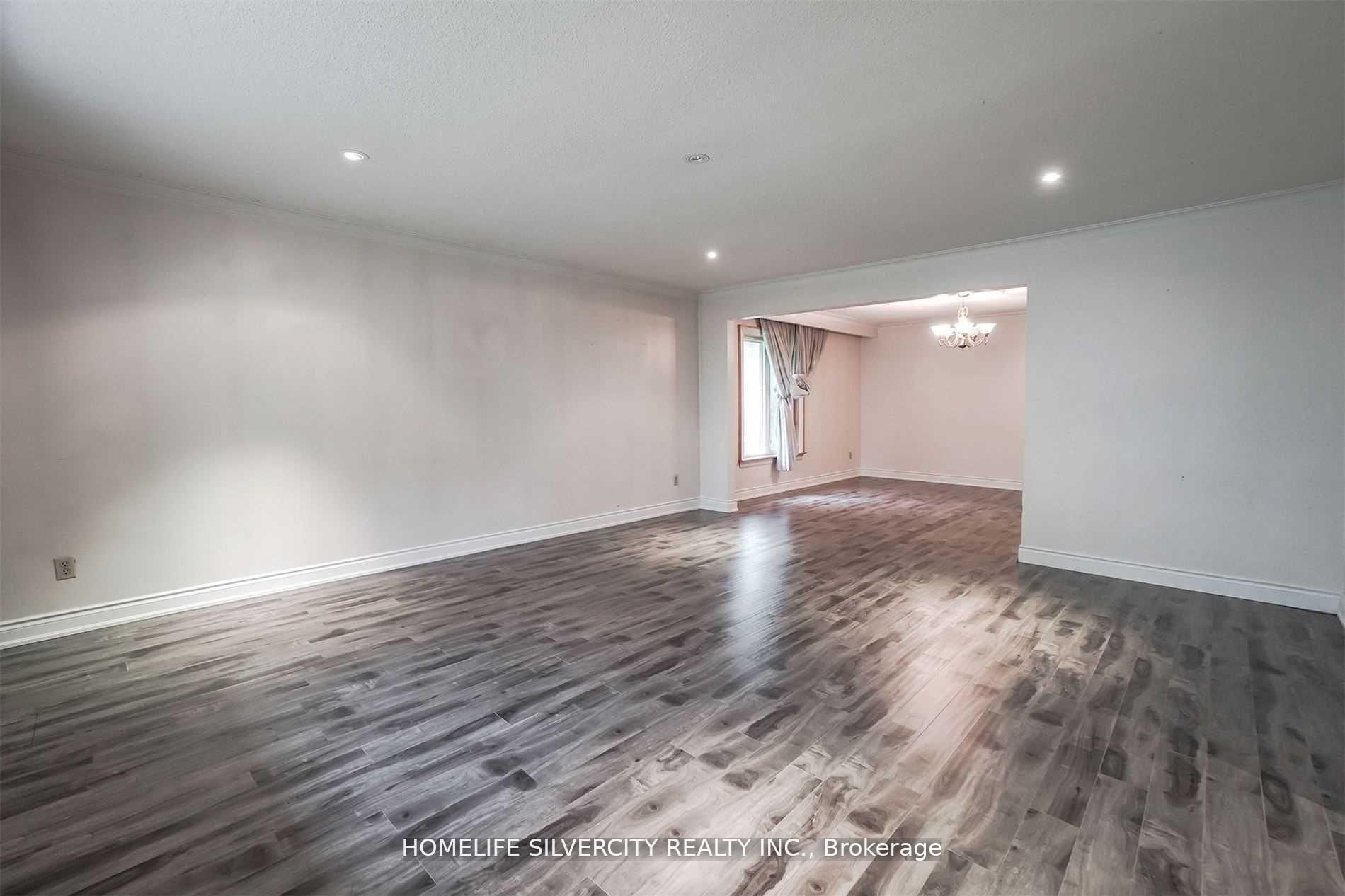 4395 Castlemore Road Property Photo 3