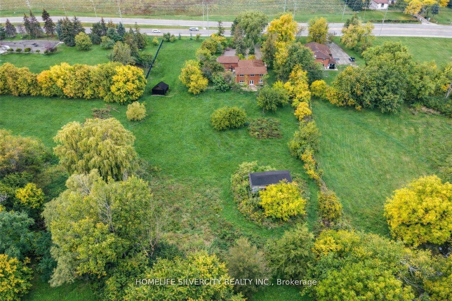 4395 Castlemore Road Property Photo 25