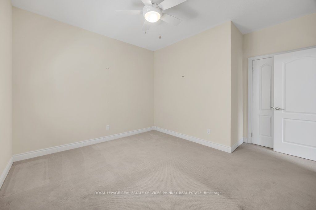 2444 Chateau Common Property Photo 24