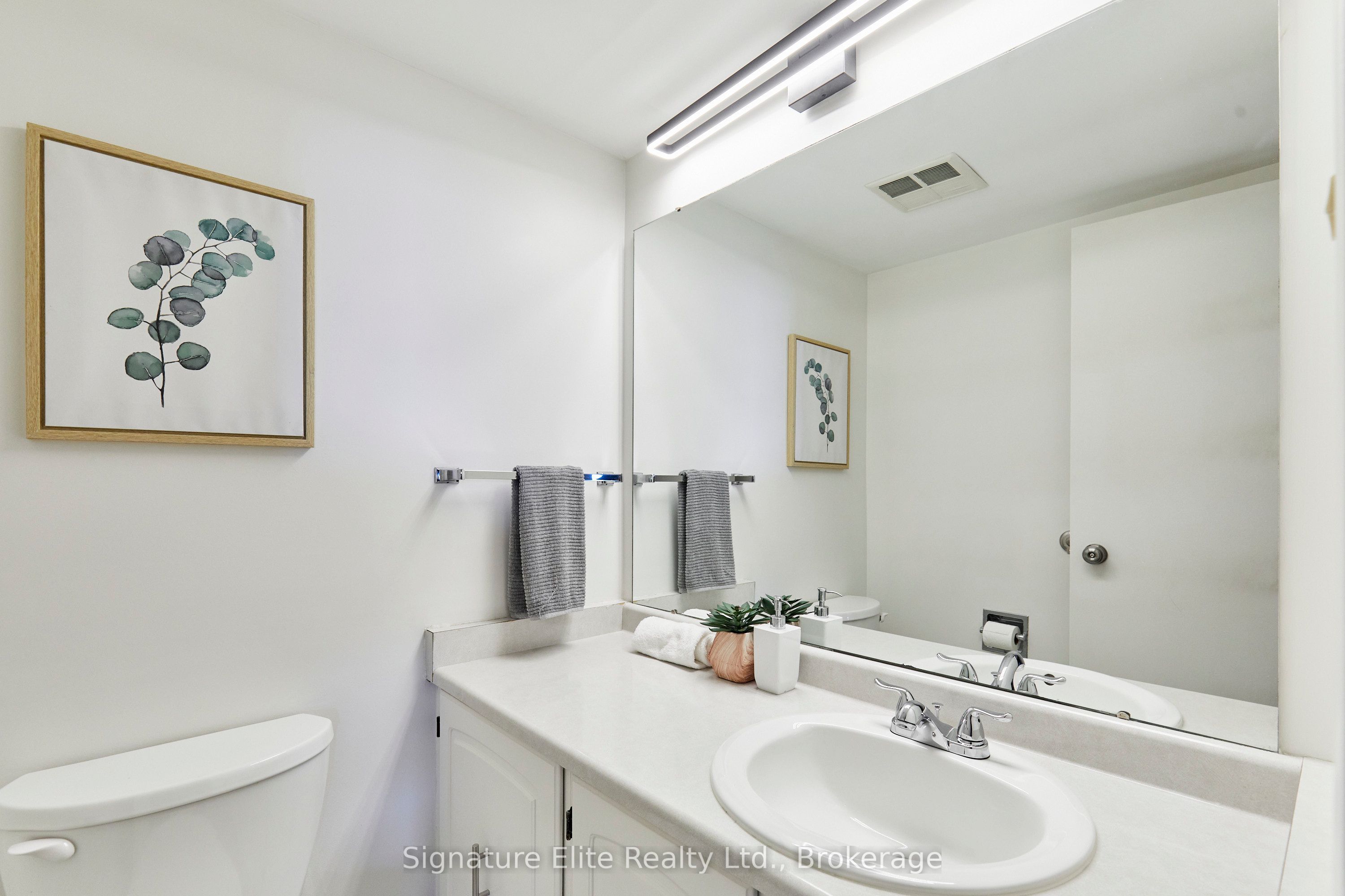 296 Mill Road E8 Property Photo 21