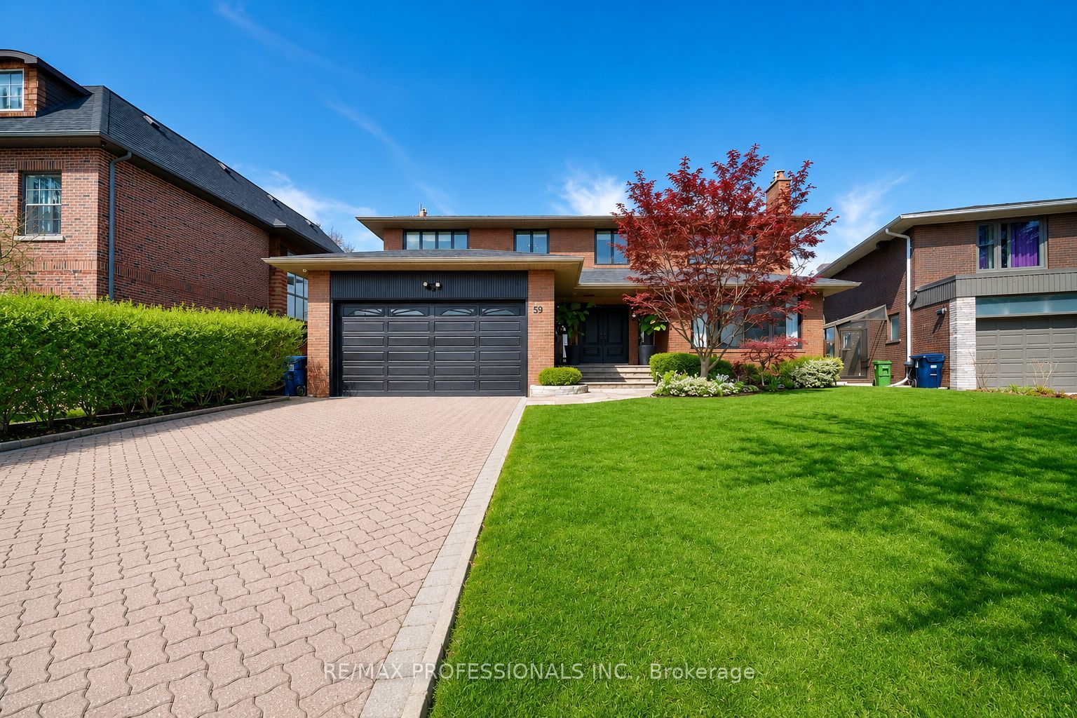 52 Courtsfield Crescent Property Photo 2