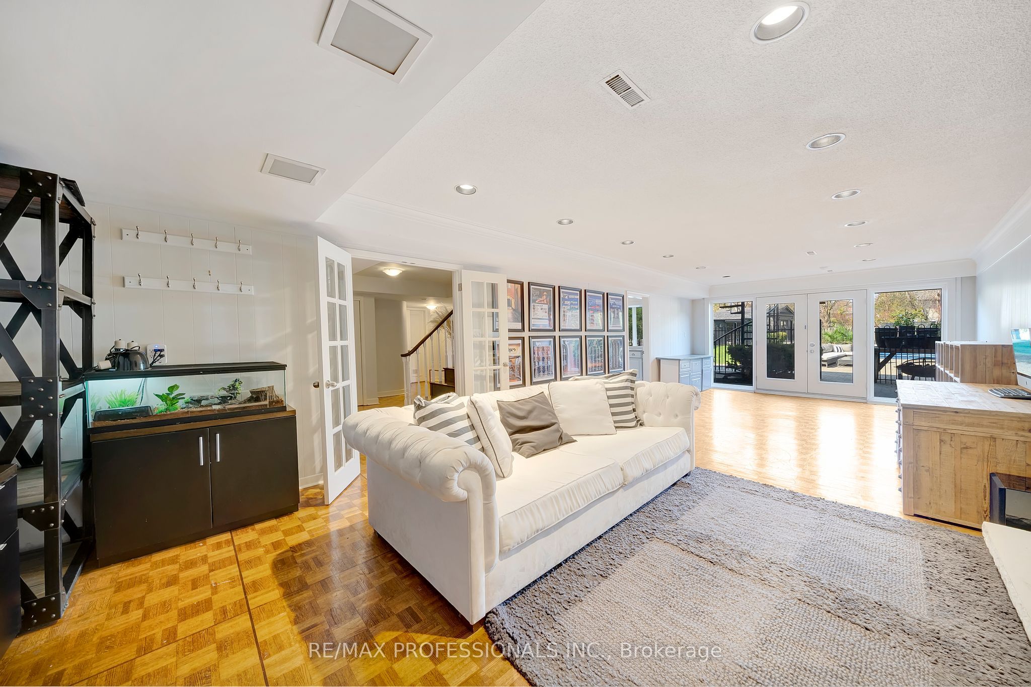 52 Courtsfield Crescent Property Photo 30