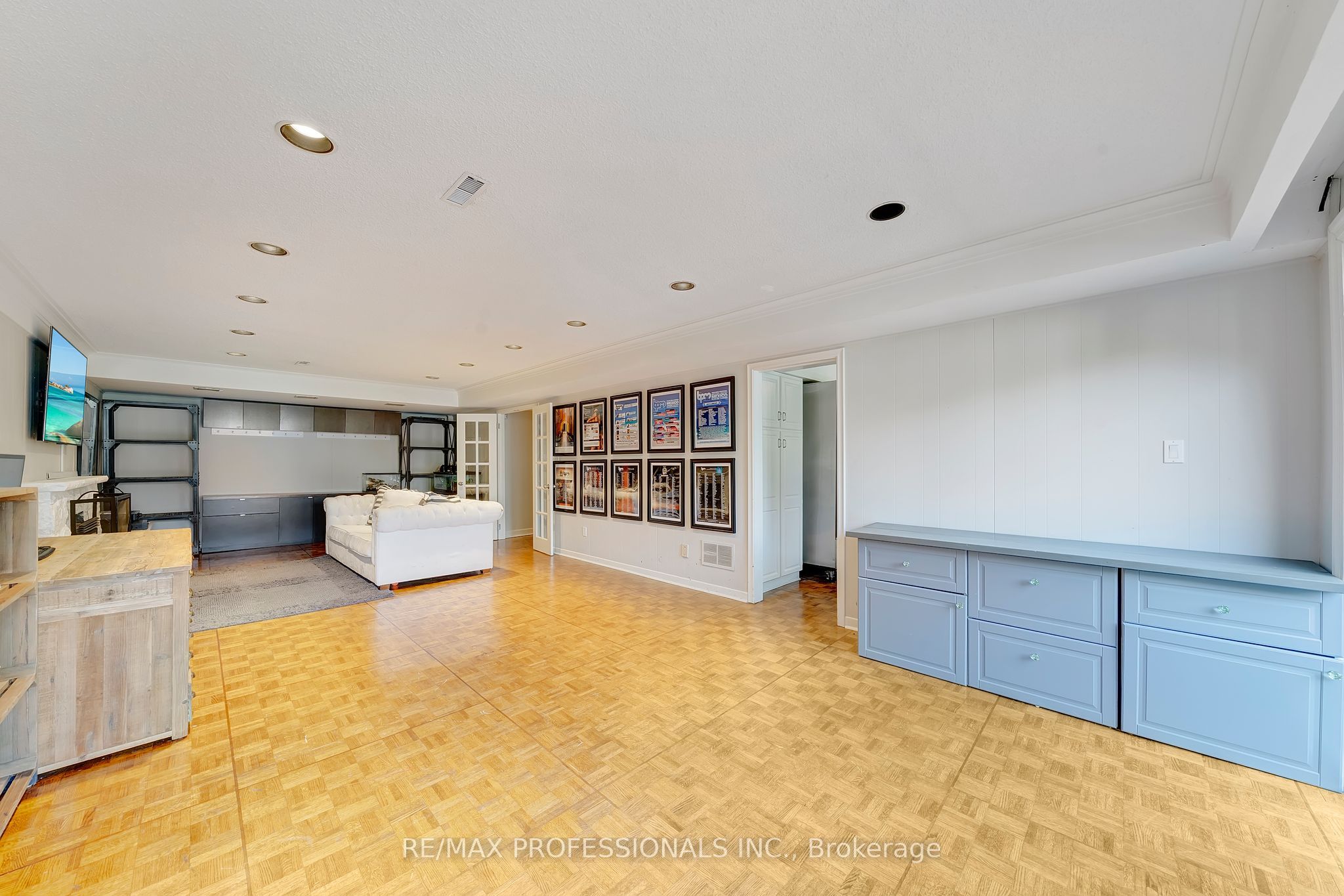 52 Courtsfield Crescent Property Photo 33