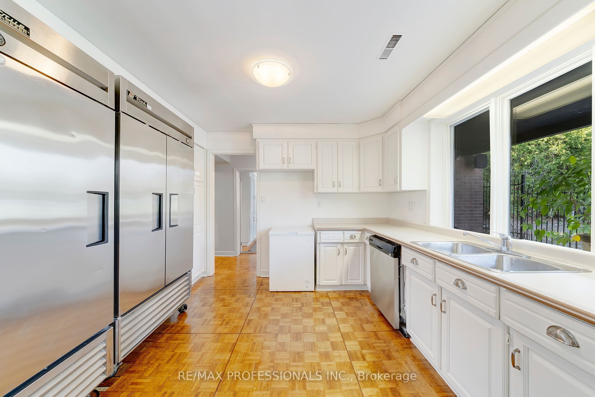 52 Courtsfield Crescent Property Photo 35