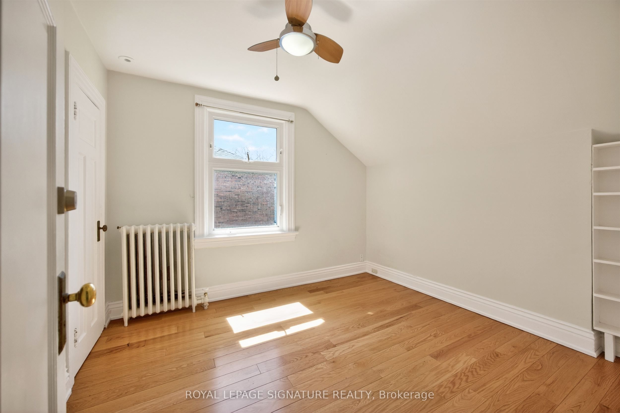 426 Armadale Avenue Property Photo 33