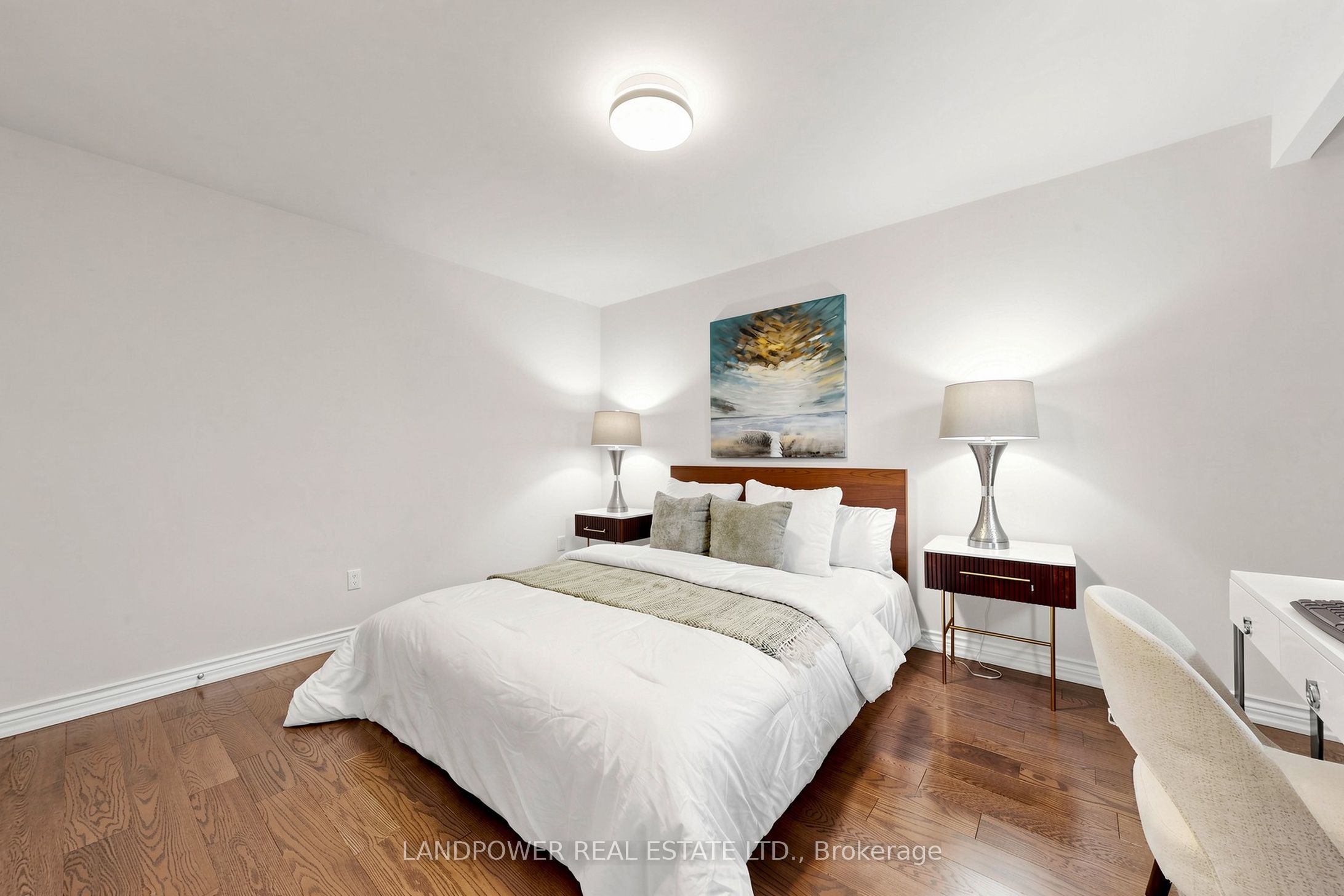 317 Paisley Boulevard W Property Photo 32