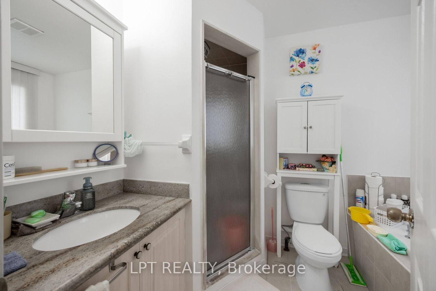 3040 Bentley Drive Property Photo 18