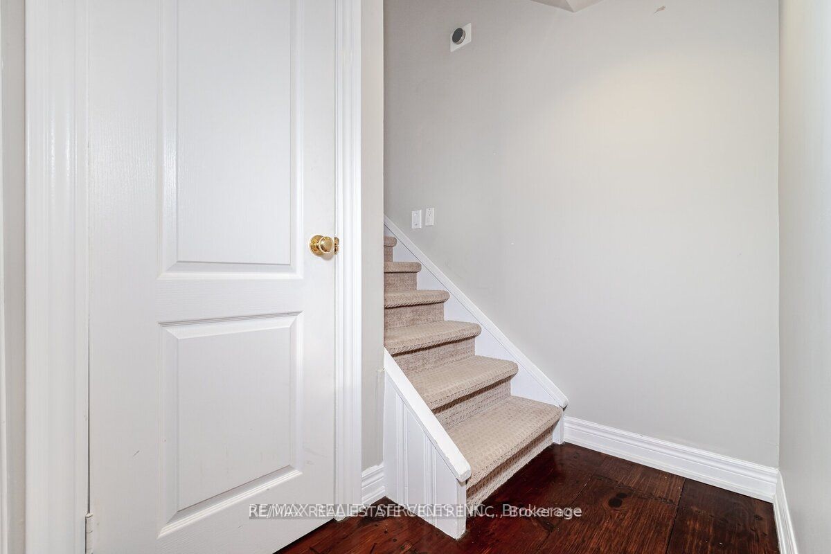 104 Kennedy Road Property Photo 17