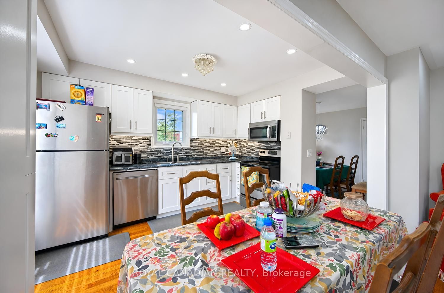 63 Heathcliffe Square Property Photo 19