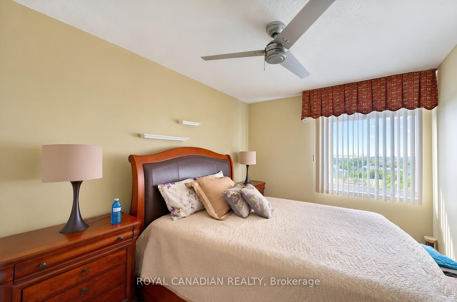 63 Heathcliffe Square Property Photo 35