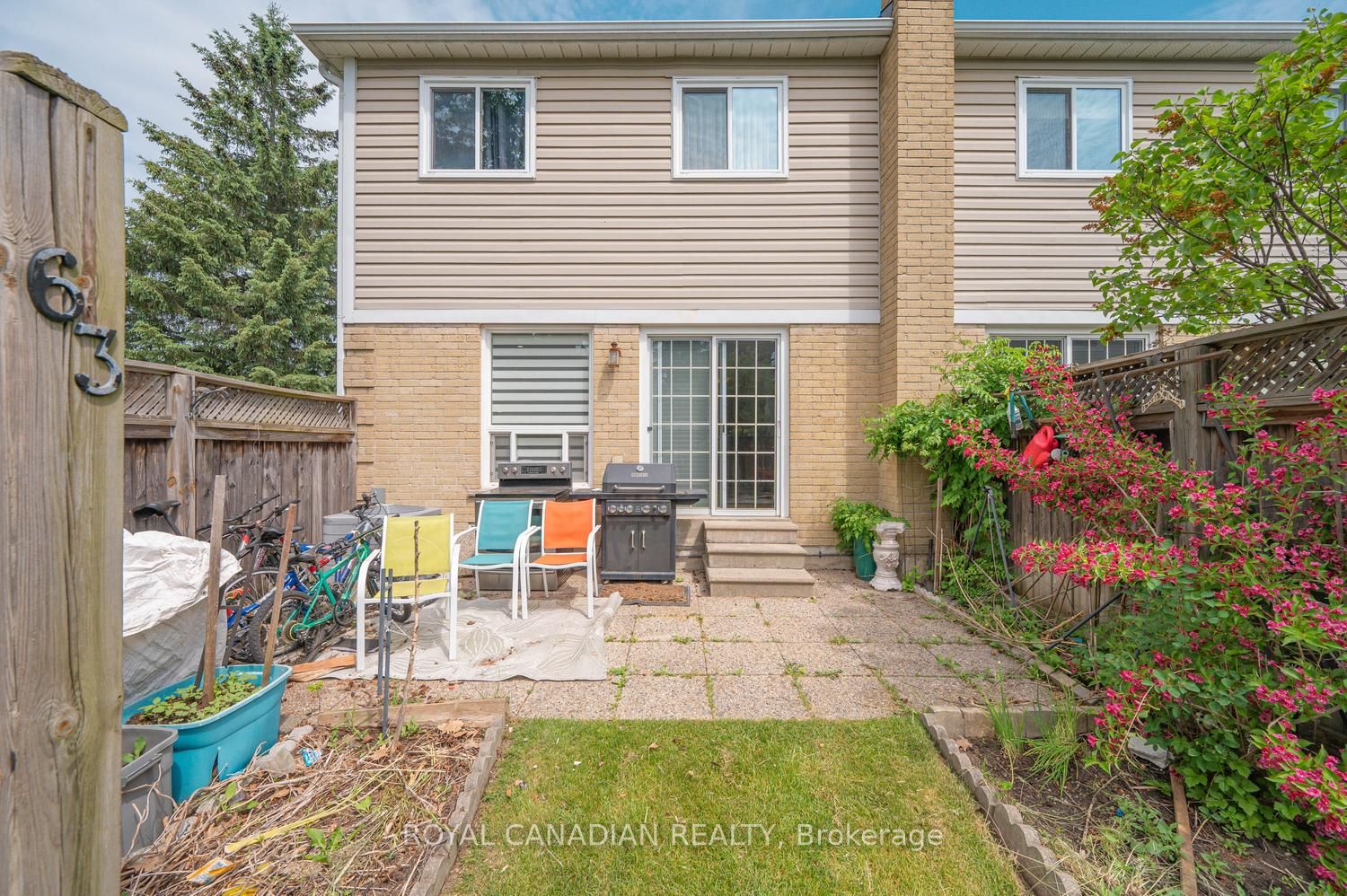 63 Heathcliffe Square Property Photo 46