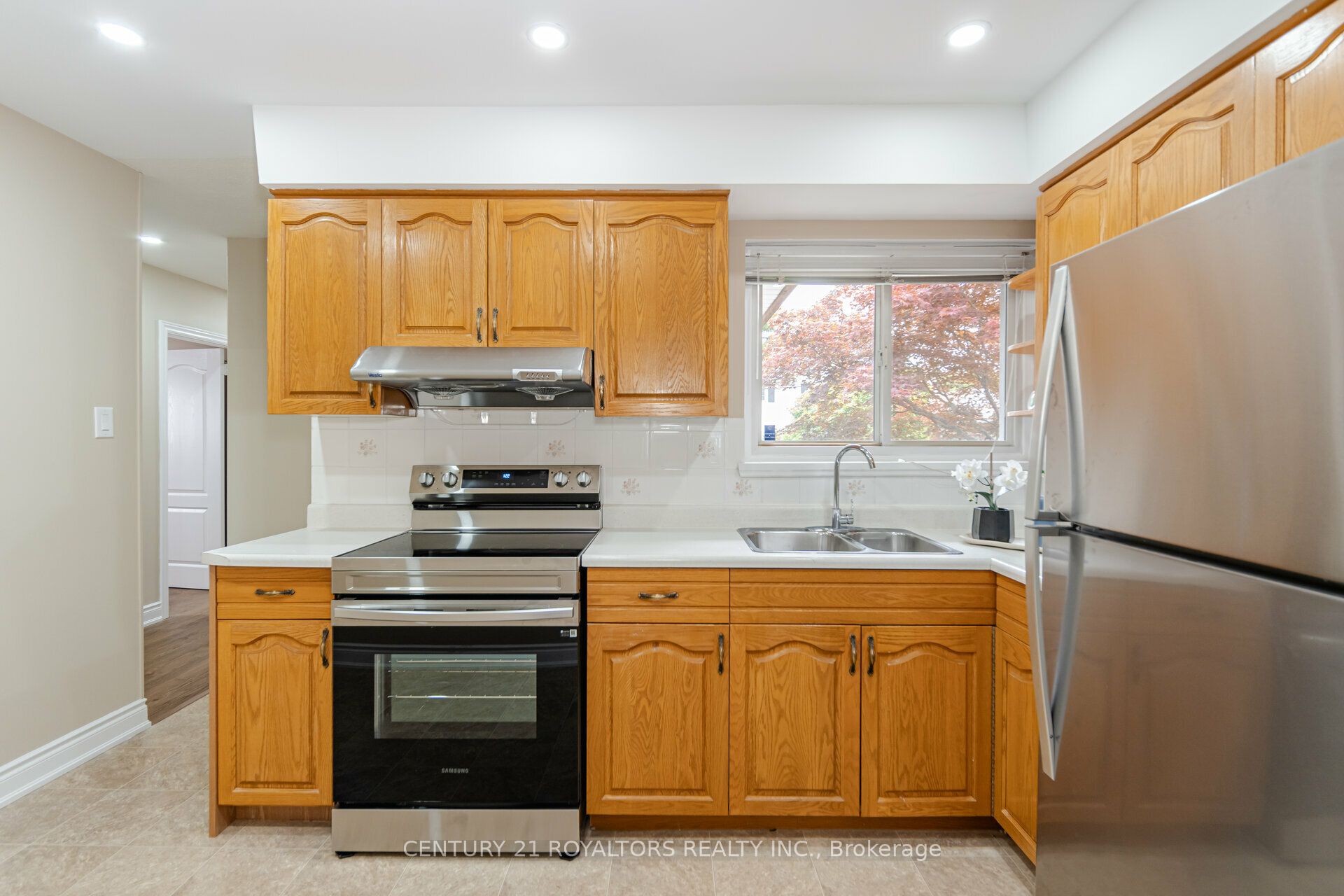 21 Jersey Avenue Property Photo 14