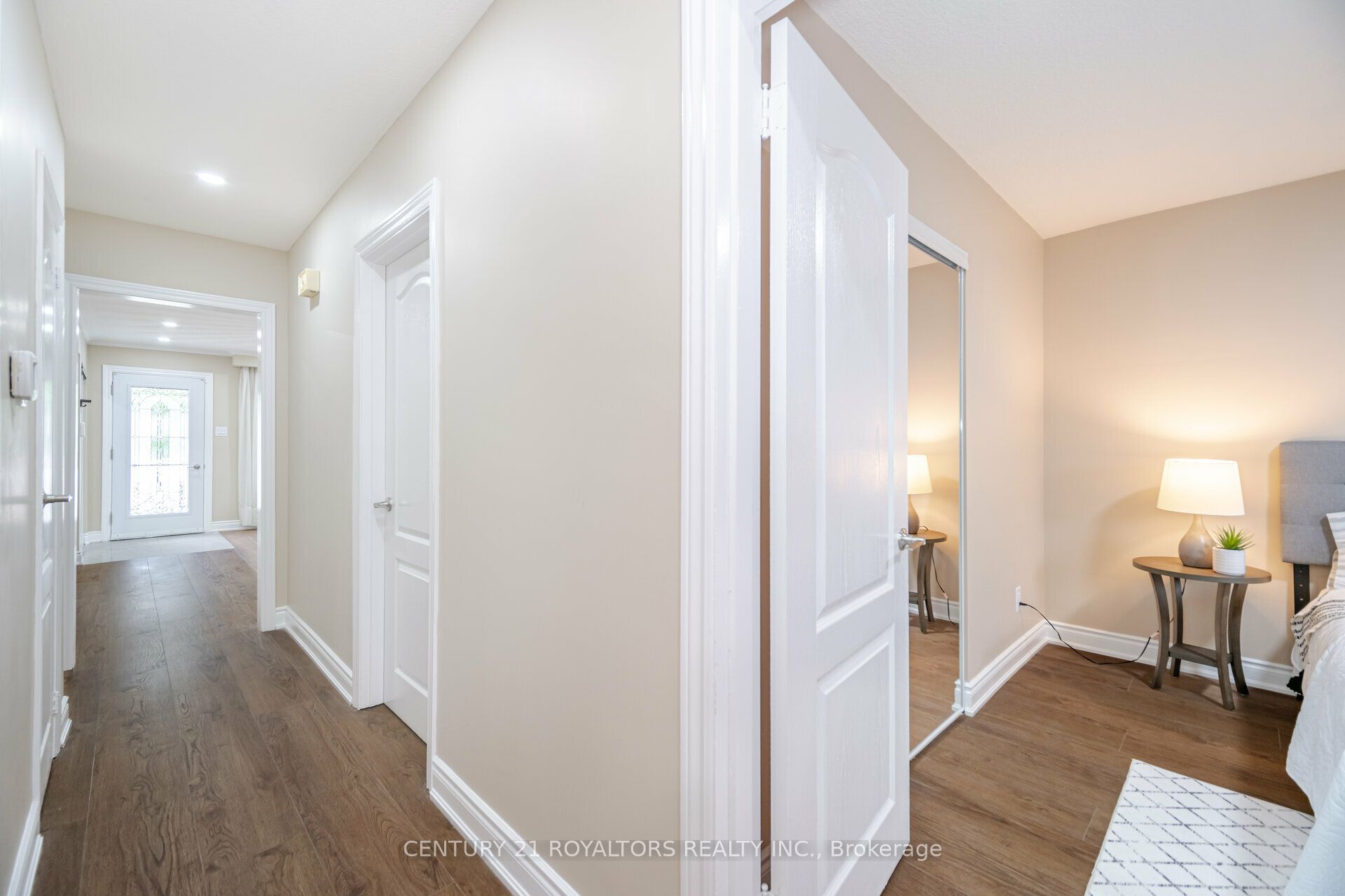 21 Jersey Avenue Property Photo 16