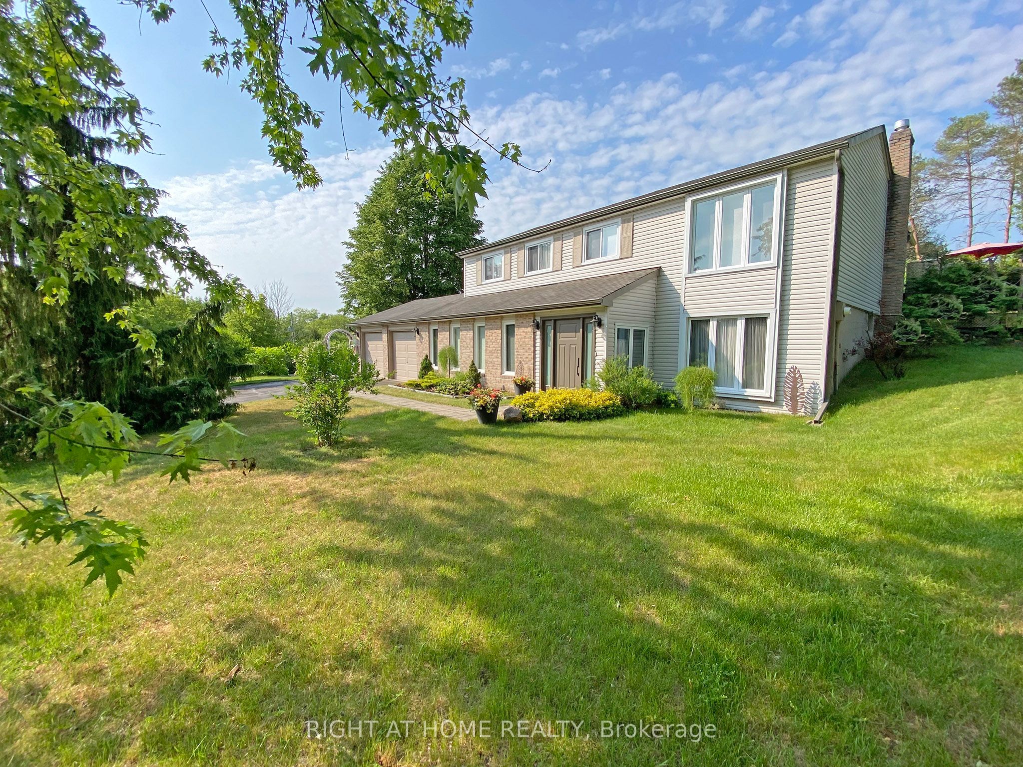 10 Munro Street Property Photo 1