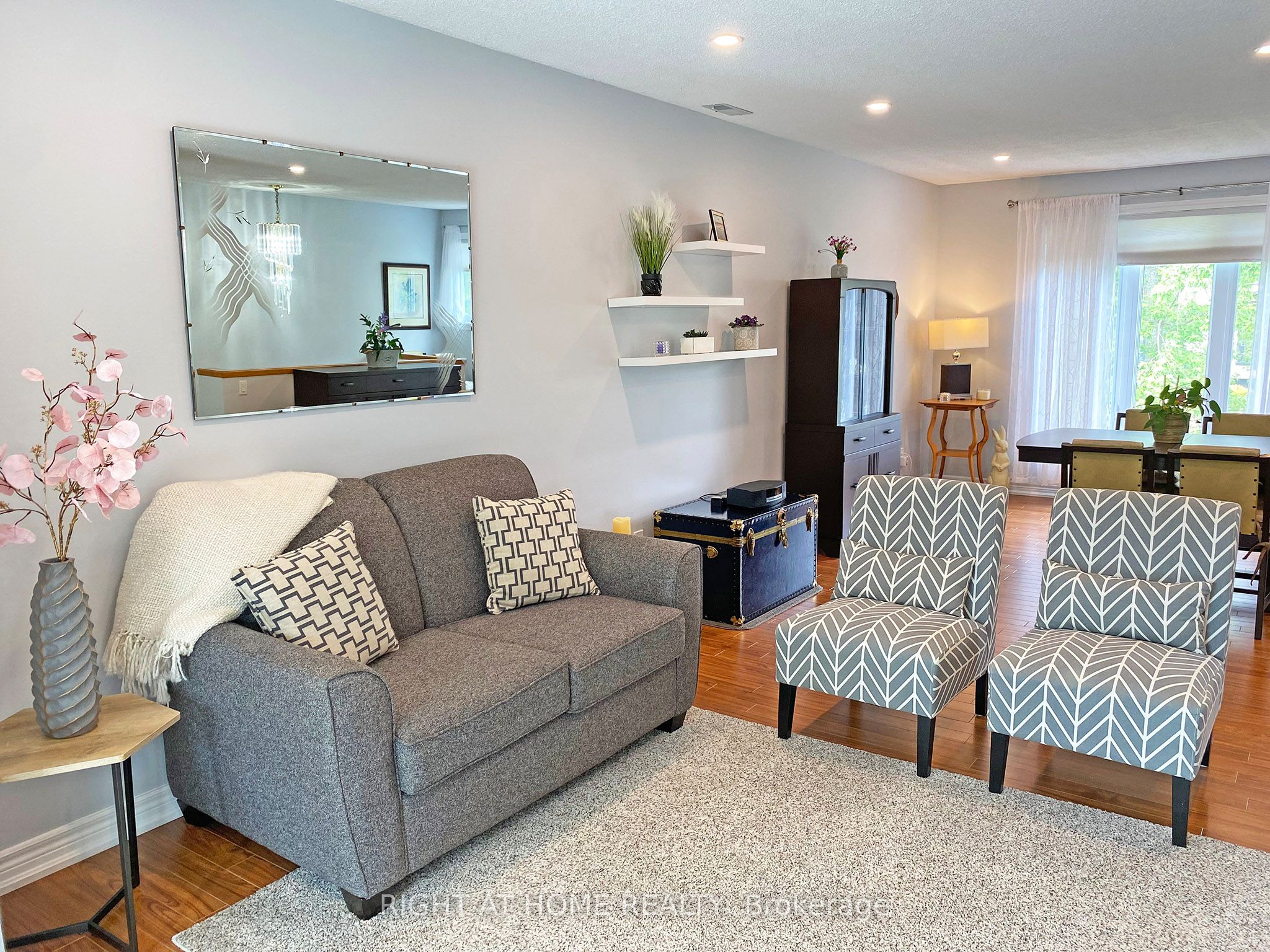 10 Munro Street Property Photo 15
