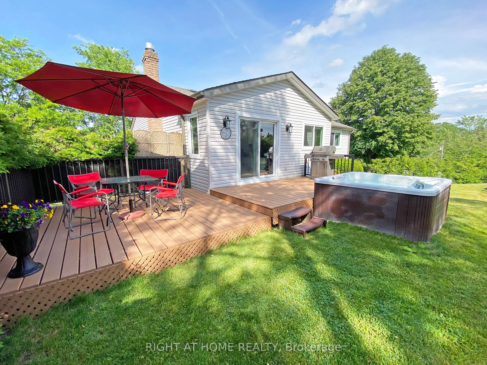 10 Munro Street Property Photo 24