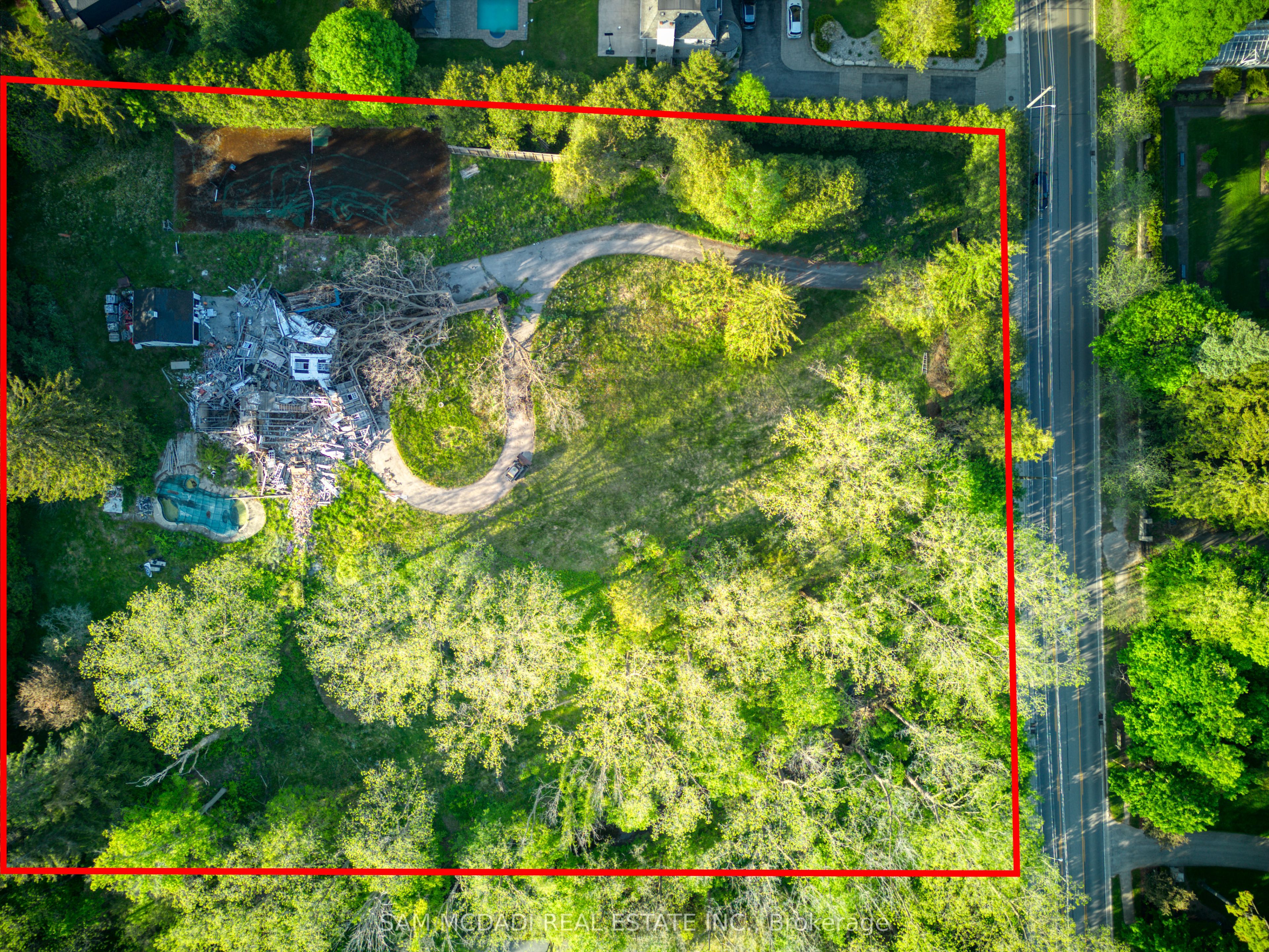 1475 Lakeshore Road E Property Photo 5