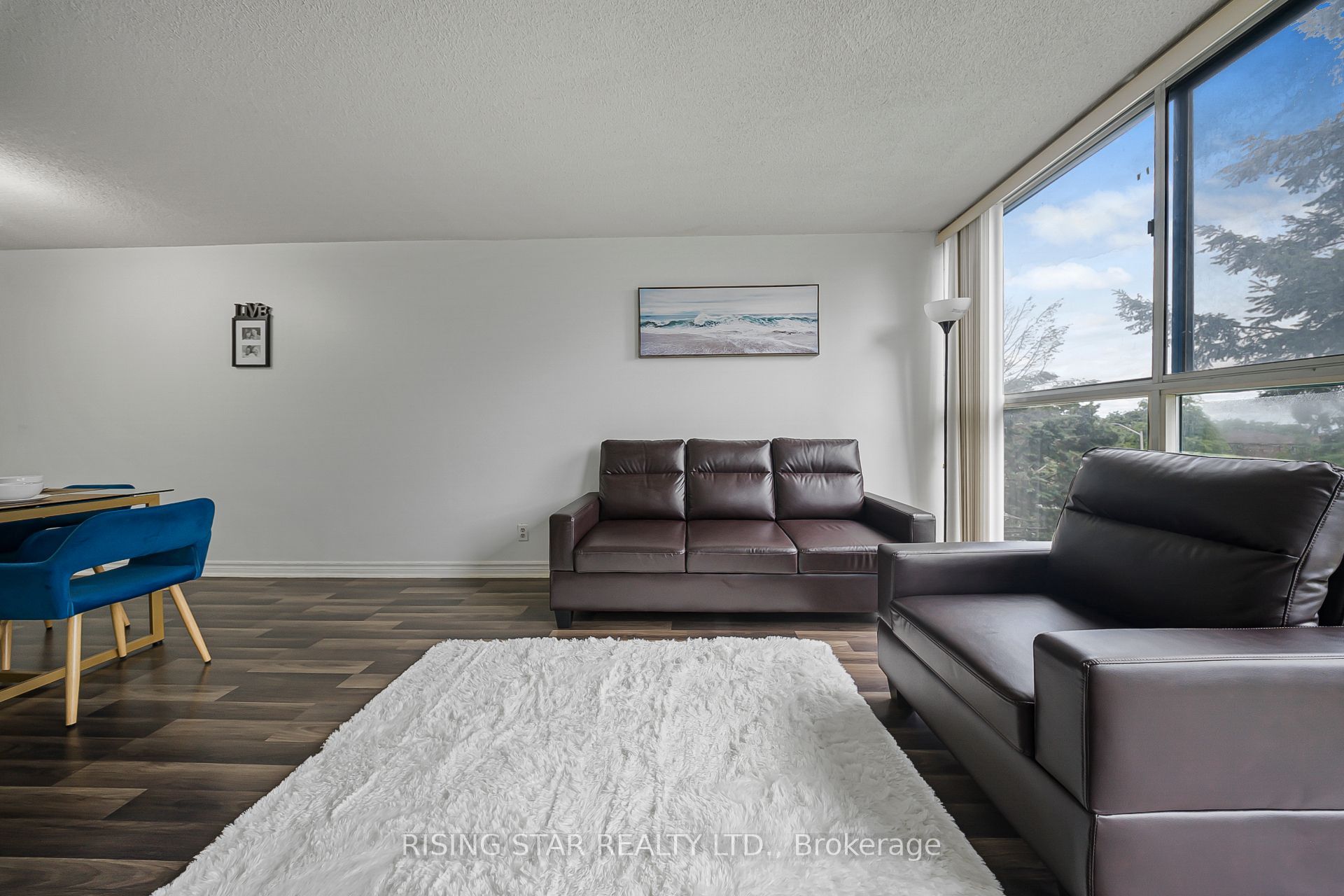 35 Trailwood Drive 311 Property Photo 23