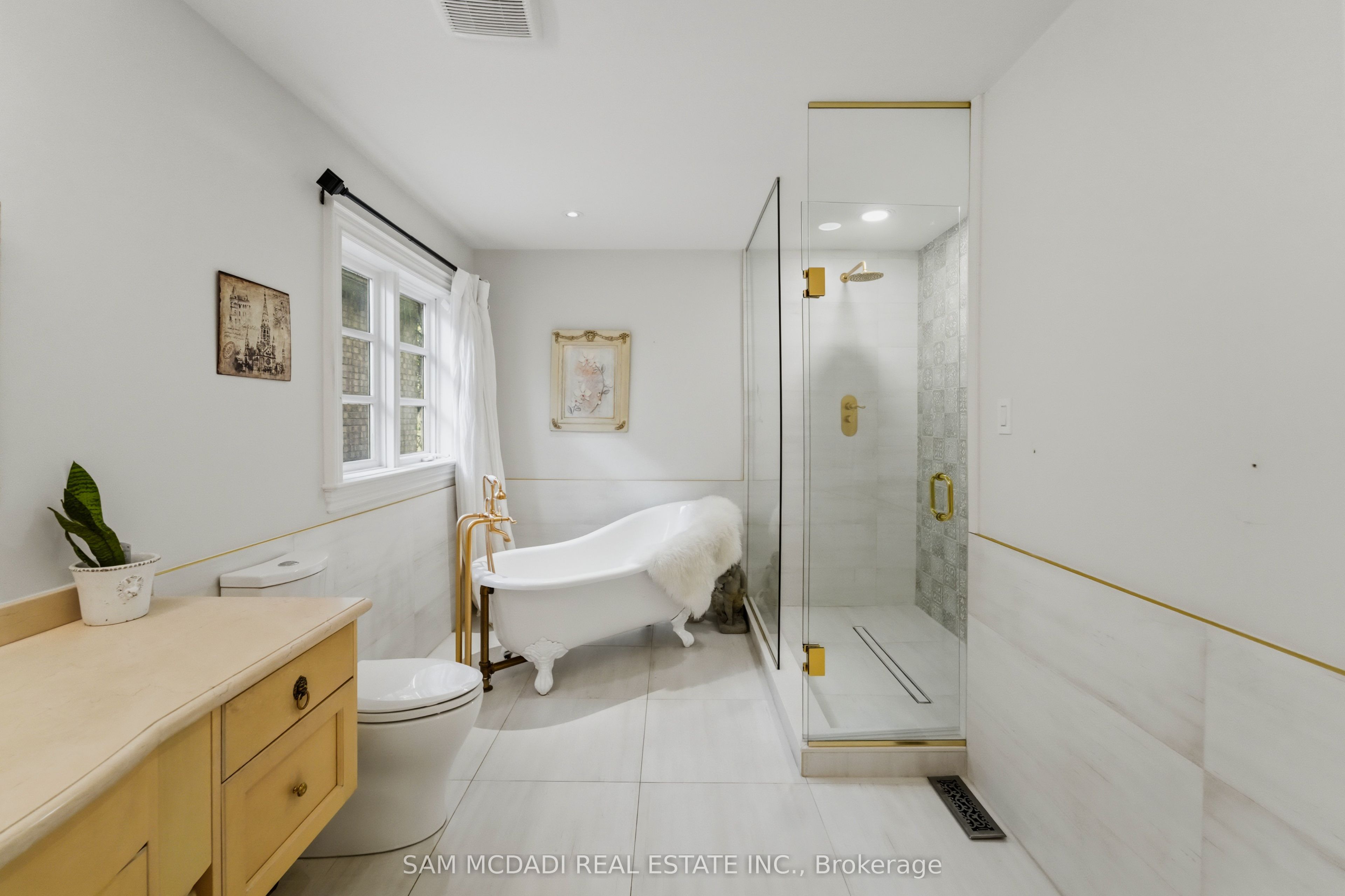 5481 Middleport Crescent Property Photo 20