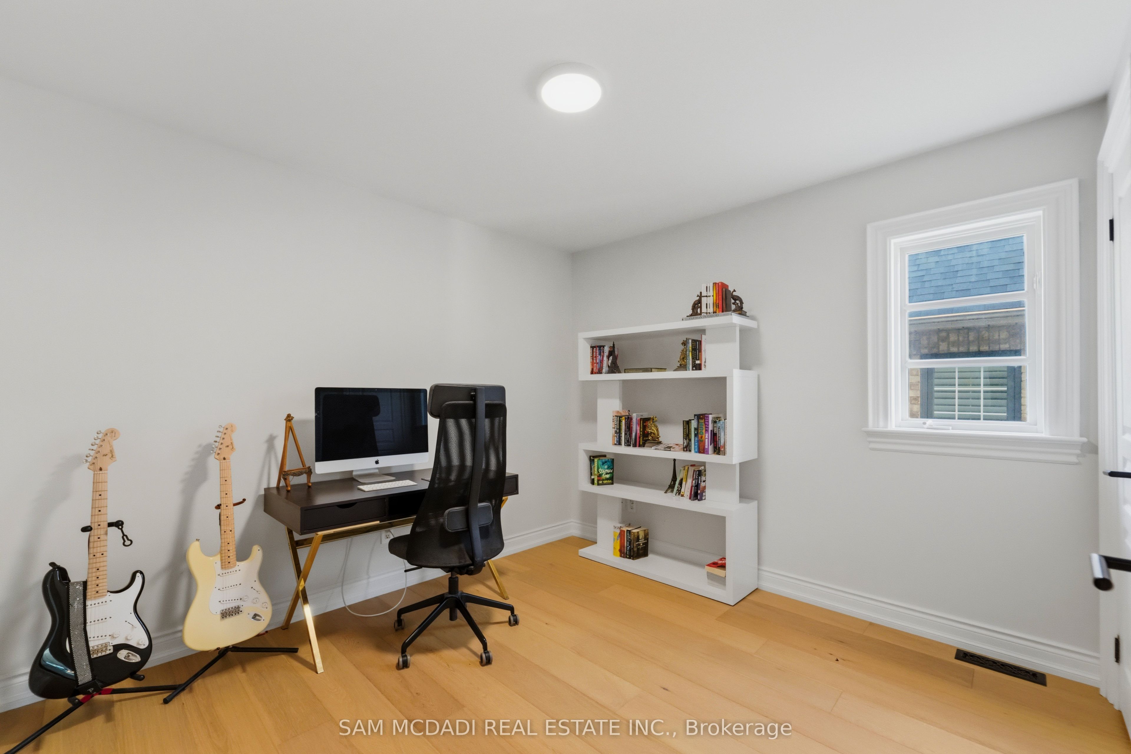5481 Middleport Crescent Property Photo 22