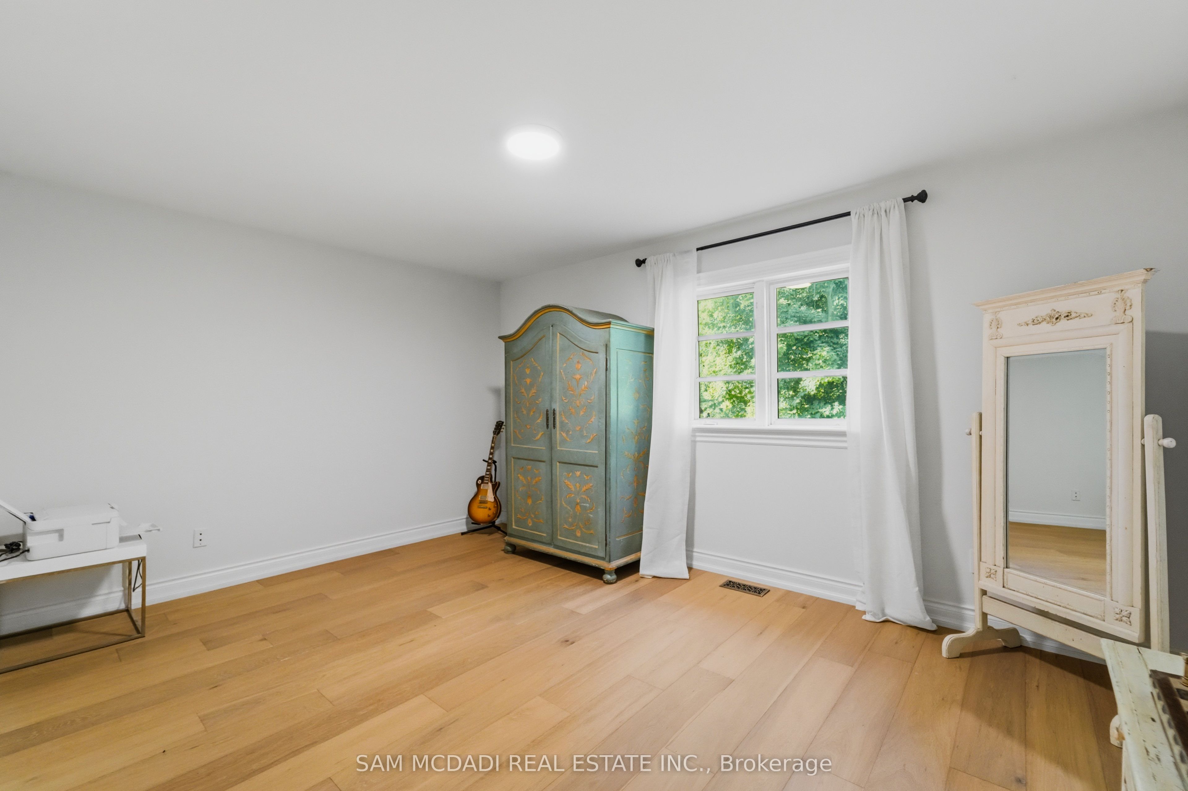 5481 Middleport Crescent Property Photo 25