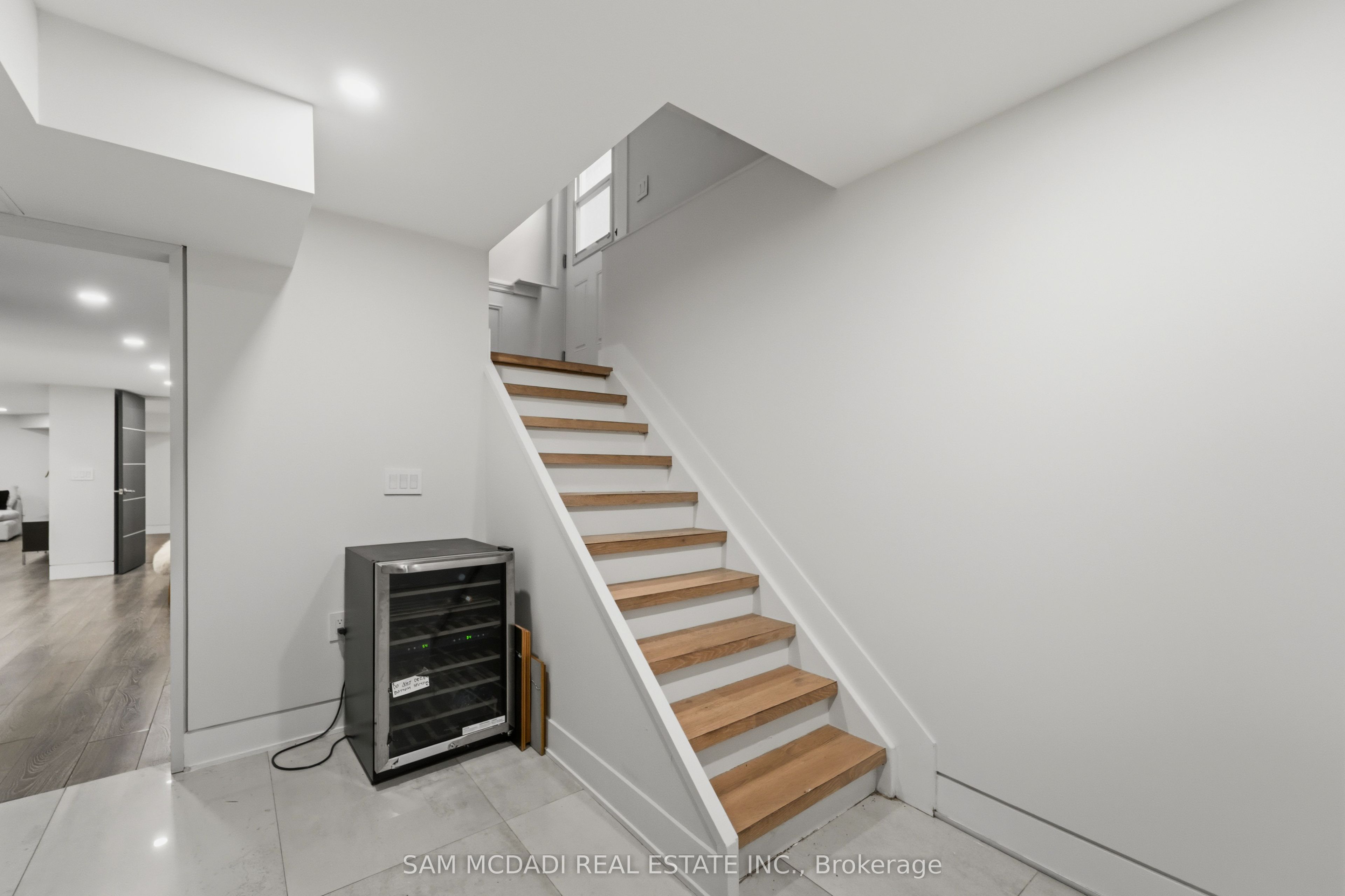 5481 Middleport Crescent Property Photo 28