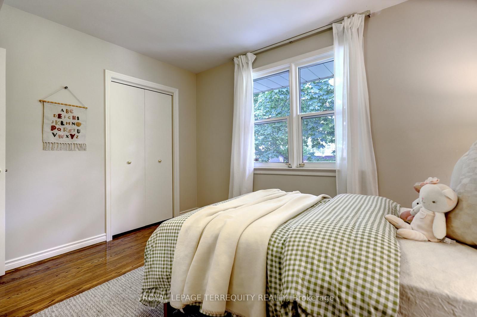 27 Shadwick Drive Property Photo 16
