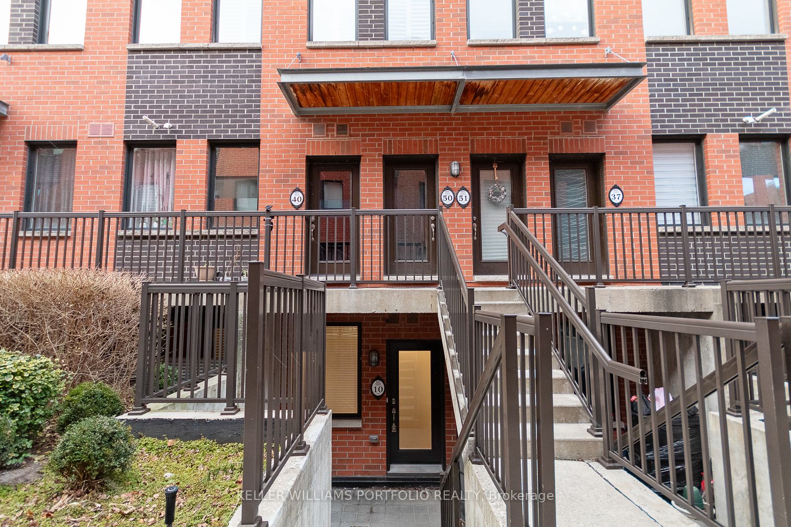 869 Wilson Avenue 10 Property Photo 1