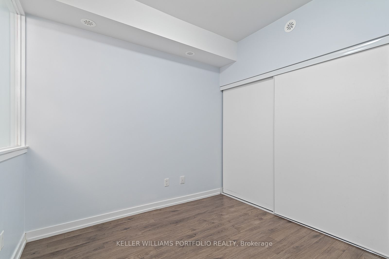 869 Wilson Avenue 10 Property Photo 14