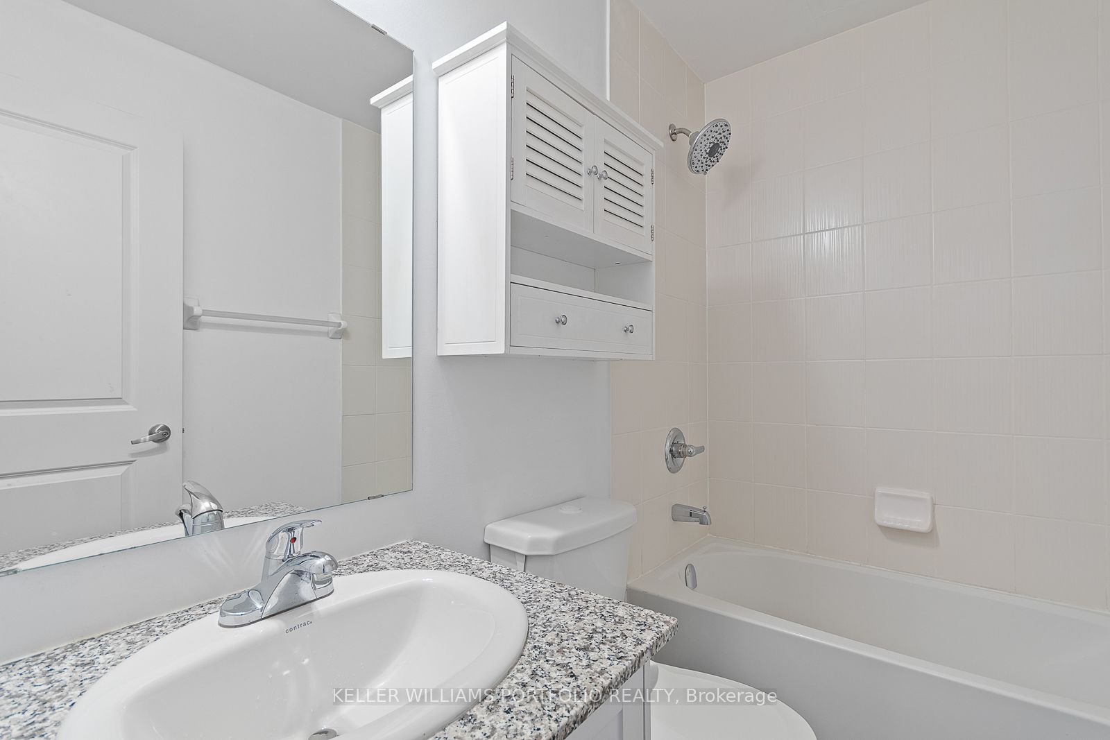 869 Wilson Avenue 10 Property Photo 18