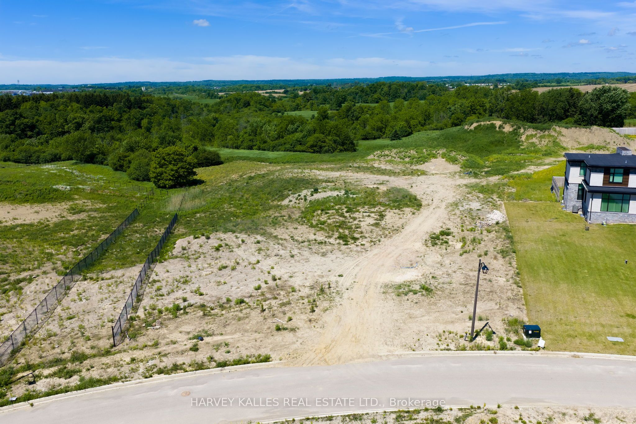 24 Sugarbush Court Property Photo 15