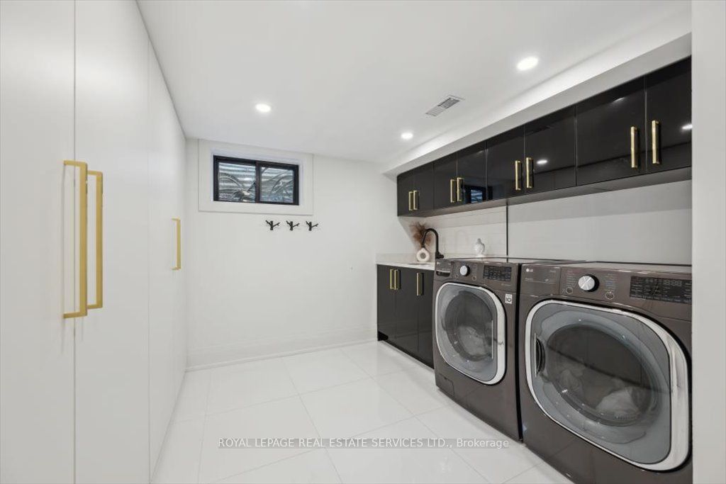 169 Oakes Drive Property Photo 35