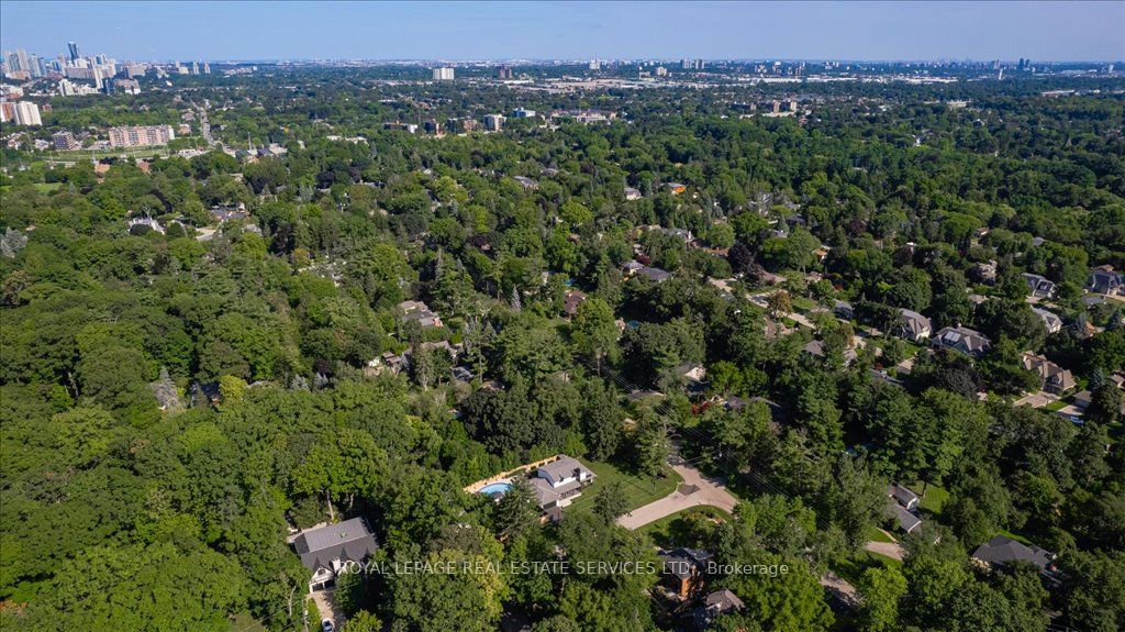 169 Oakes Drive Property Photo 48